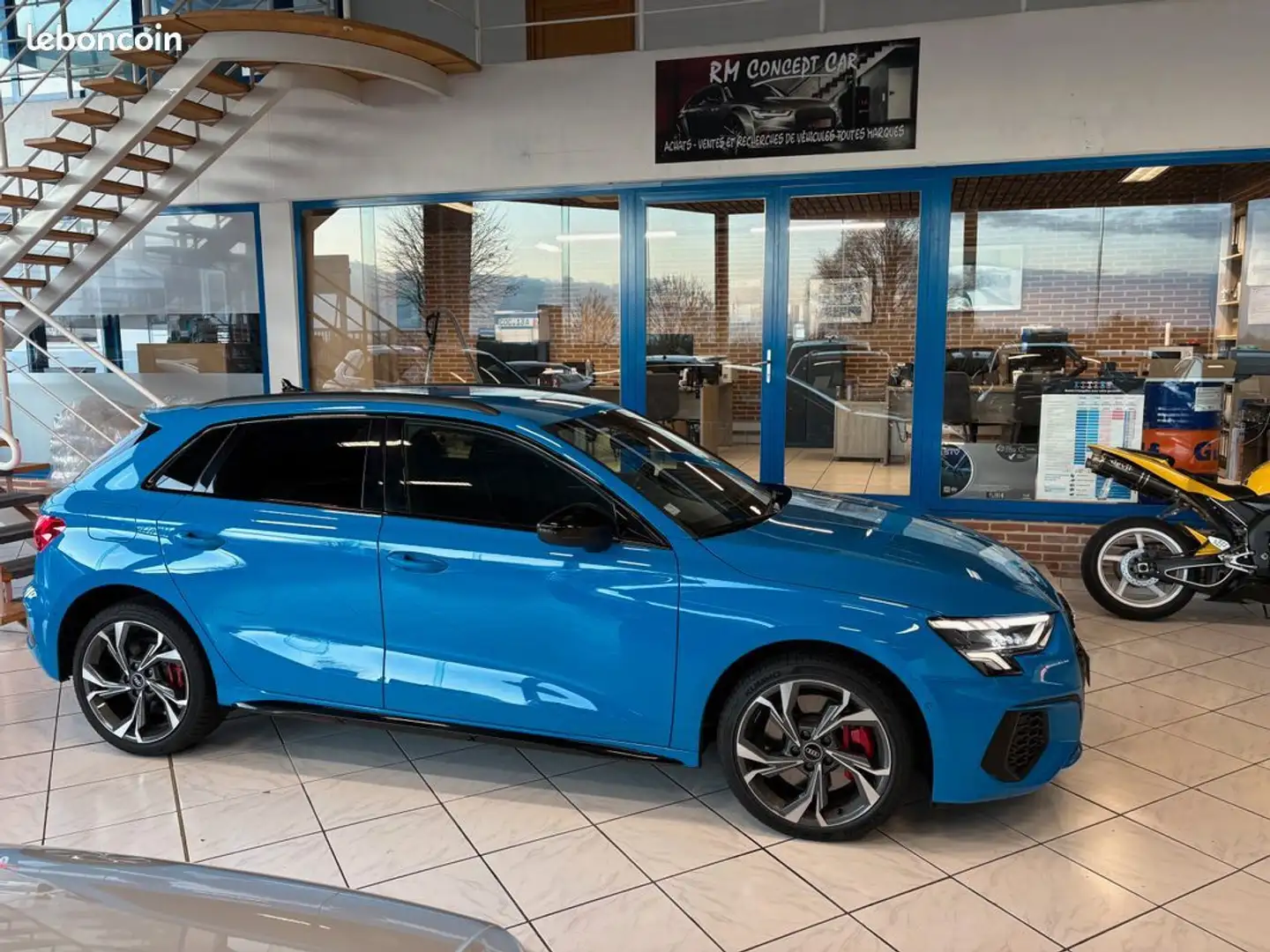 Audi A3 45 TFSI e 245CH S TRONIC LINE ACC-GPS-LED-VIRTUAL COCKPIT-JANTES-SOUND SYSTEME-JANTES 18- Bleu - 2