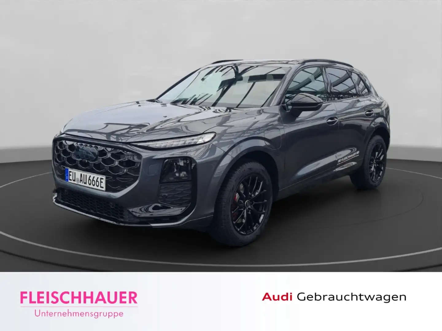 Audi Q3 e-hybrid 1.5 TFSIe DSG S-LINE PANO+MEMORY Grau - 1