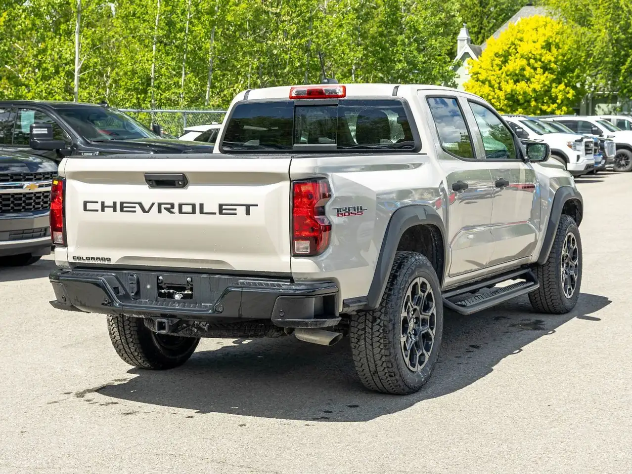 Chevrolet Colorado снимка Chevrolet Colorado