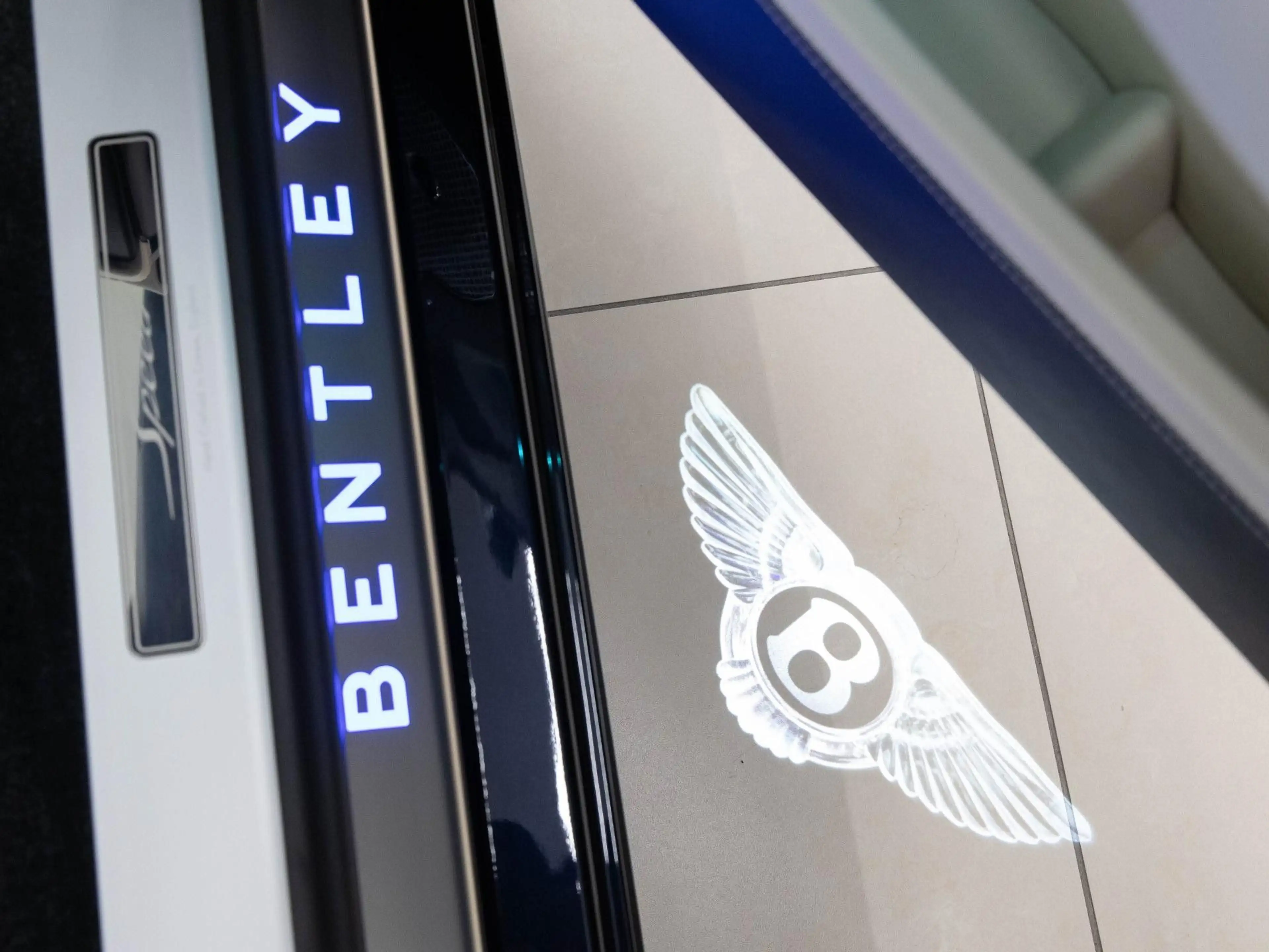 Bentley Continental GTC Speed First Edition — photo 12