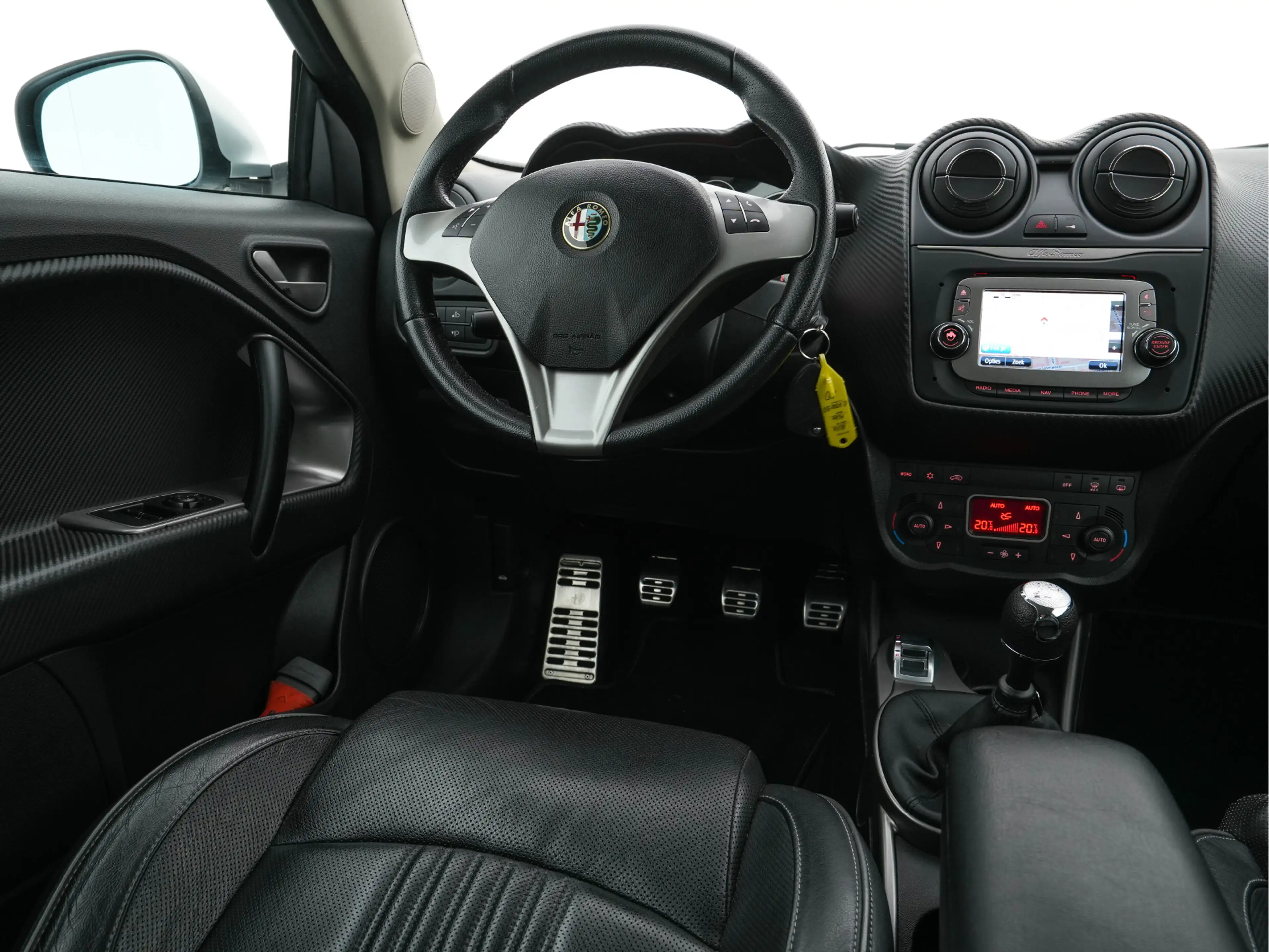 Alfa Romeo MiTo 1.3 JTDm ECO Esclusivo *FULL-LEATHER | NAVI-FULLMA — photo 7