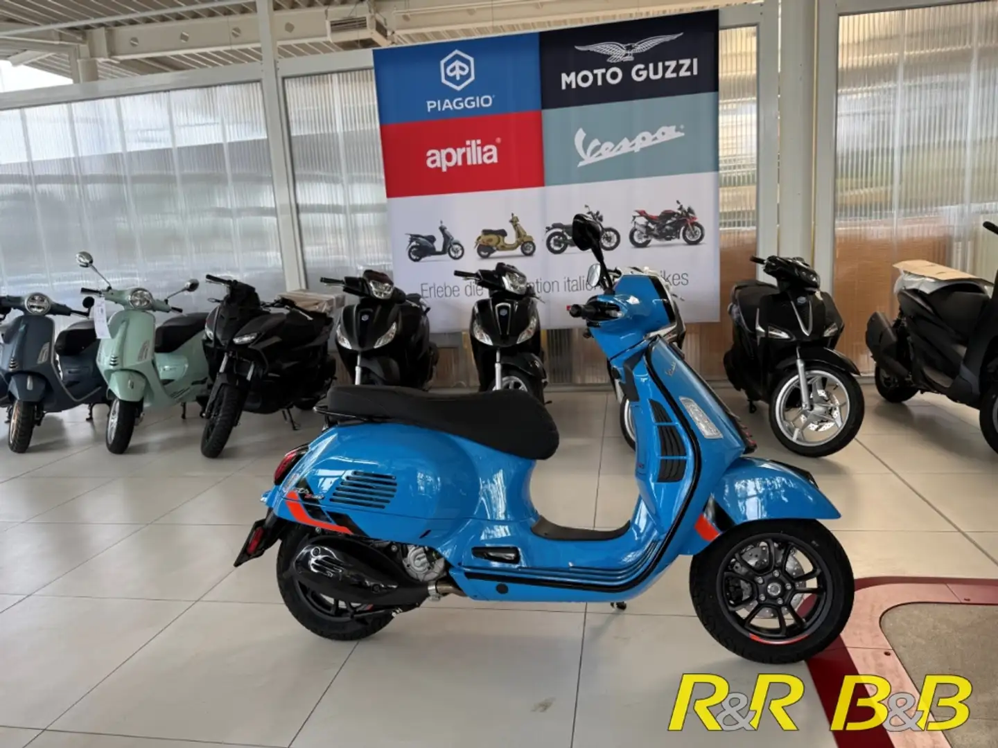 Vespa GTS 310 SuperSport E5+ AT KEYLESS+FSE+BT+ABS+LED+GARANTIE Blauw - 2