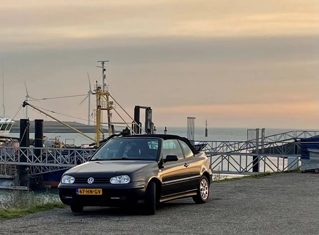 Volkswagen Golf Cabriolet 2.0 Highline, foto 2
