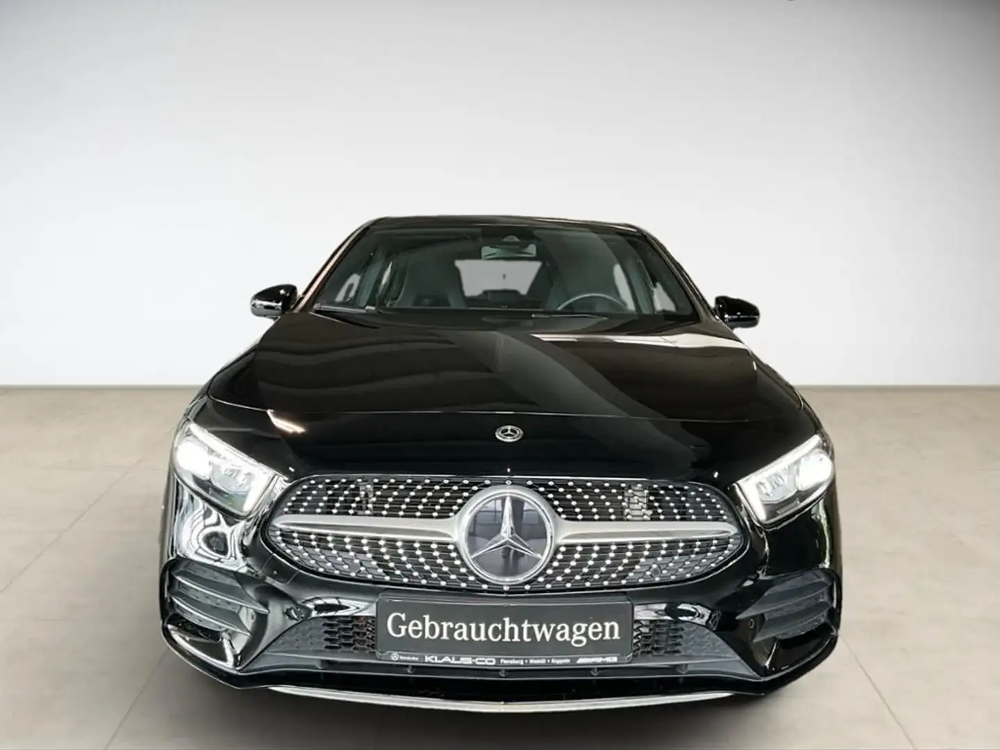 Mercedes-Benz A 180 AMG Style SpurW S-Sitz PDC SHZ LED SpurH Schwarz - 2