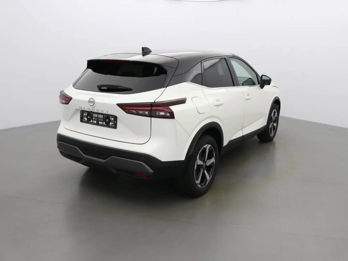 Nissan Qashqai N-CONNECTA 160 DIG-T X-TRONIC - 1