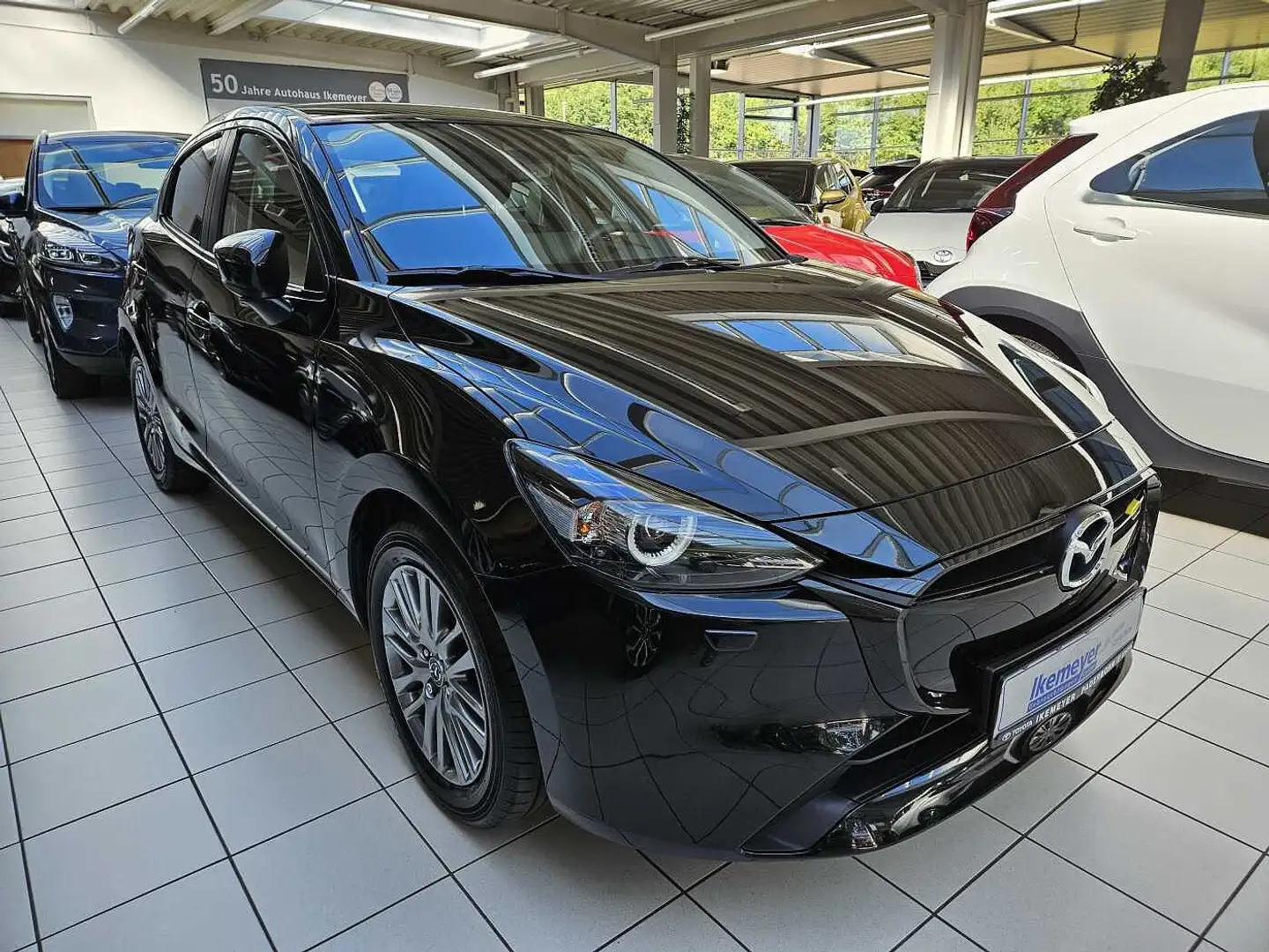 Mazda 2 Automatik Alu PDC LED Sitzheizung Lenkradheizung R Schwarz - 2
