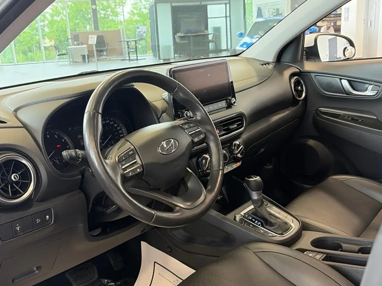 Hyundai KONA снимка Hyundai KONA