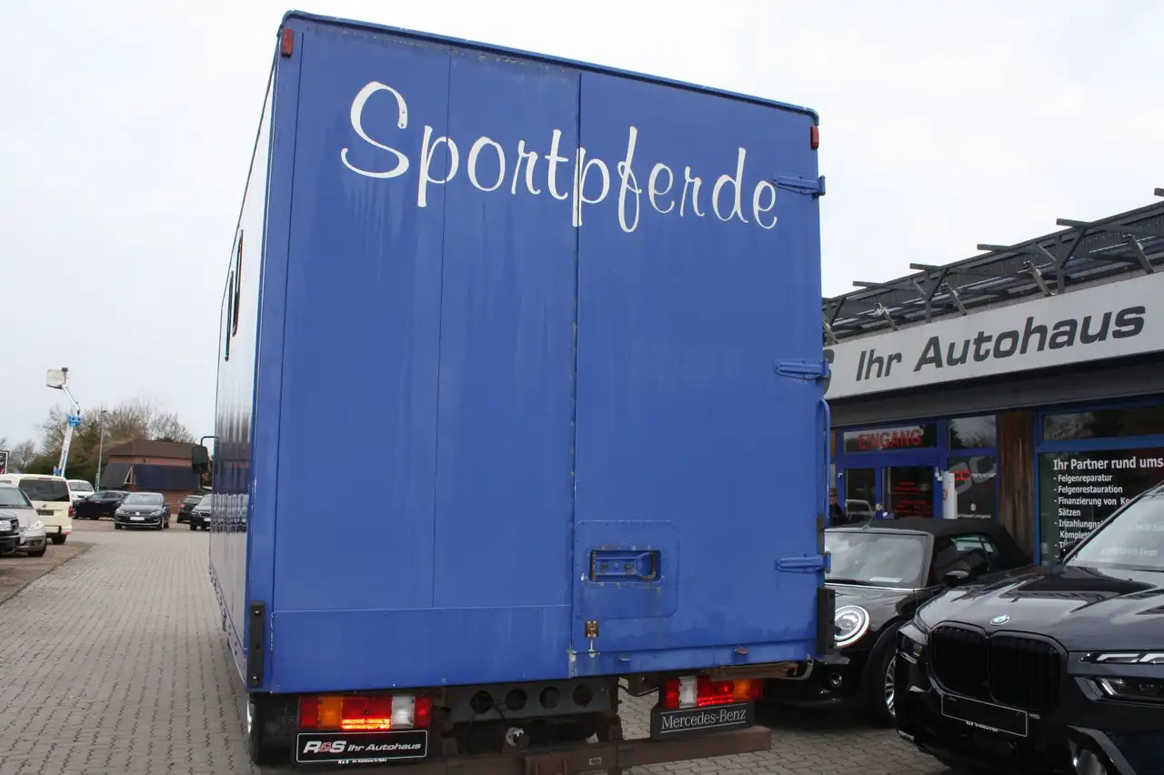 Mercedes-Benz 814, foto 3