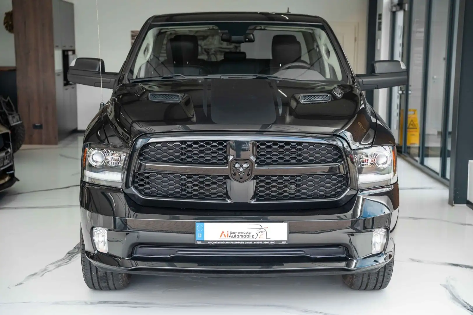 Dodge RAM 1500 5.7 LPG 4X4 CL.WARLOCK NAVI PDC 6 STZ+H Schwarz - 2