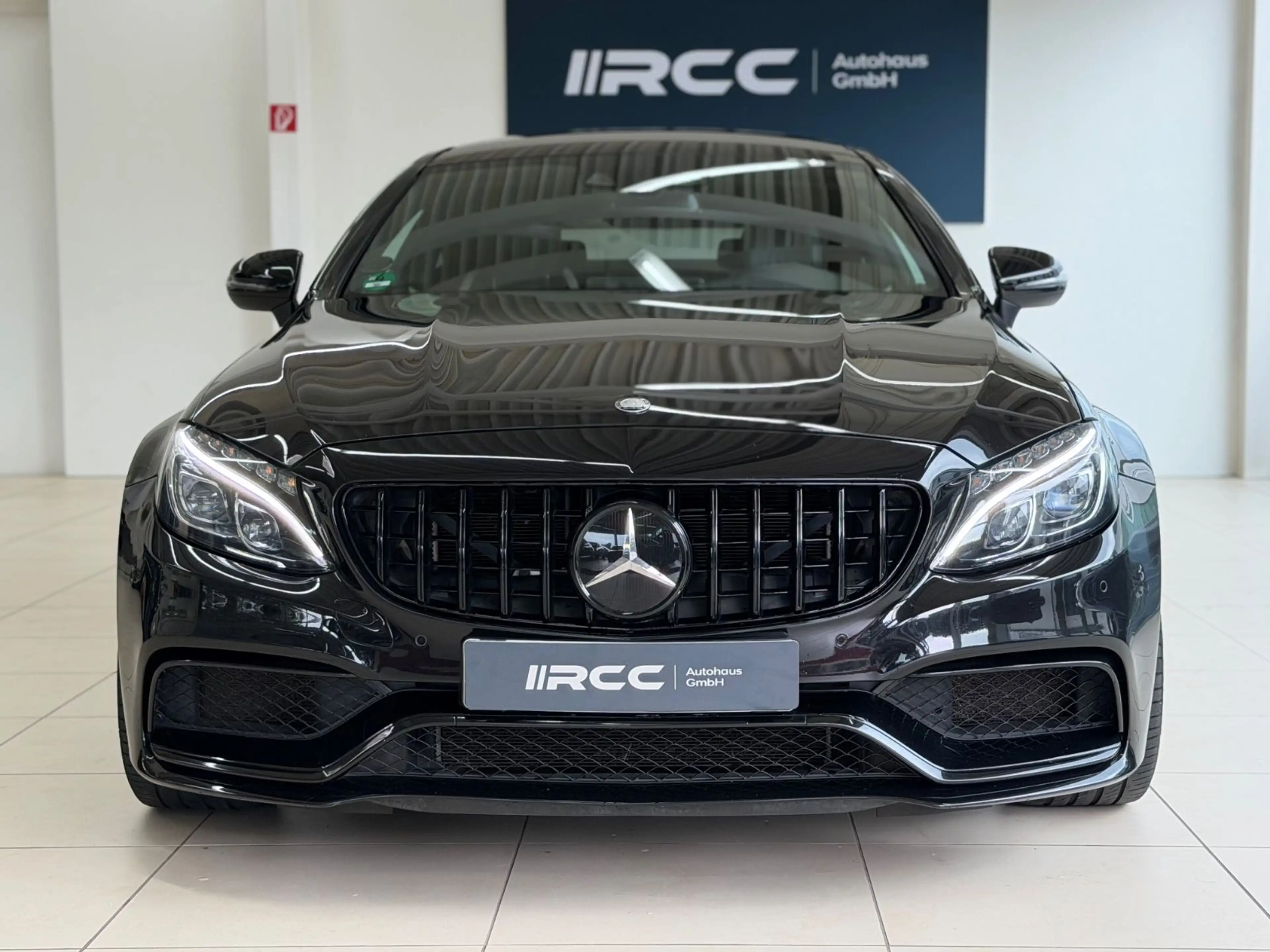 Mercedes-Benz C 63 AMG C 63 S AMG Coupe Pano Memory Distr Virt.Cockp. — photo 2