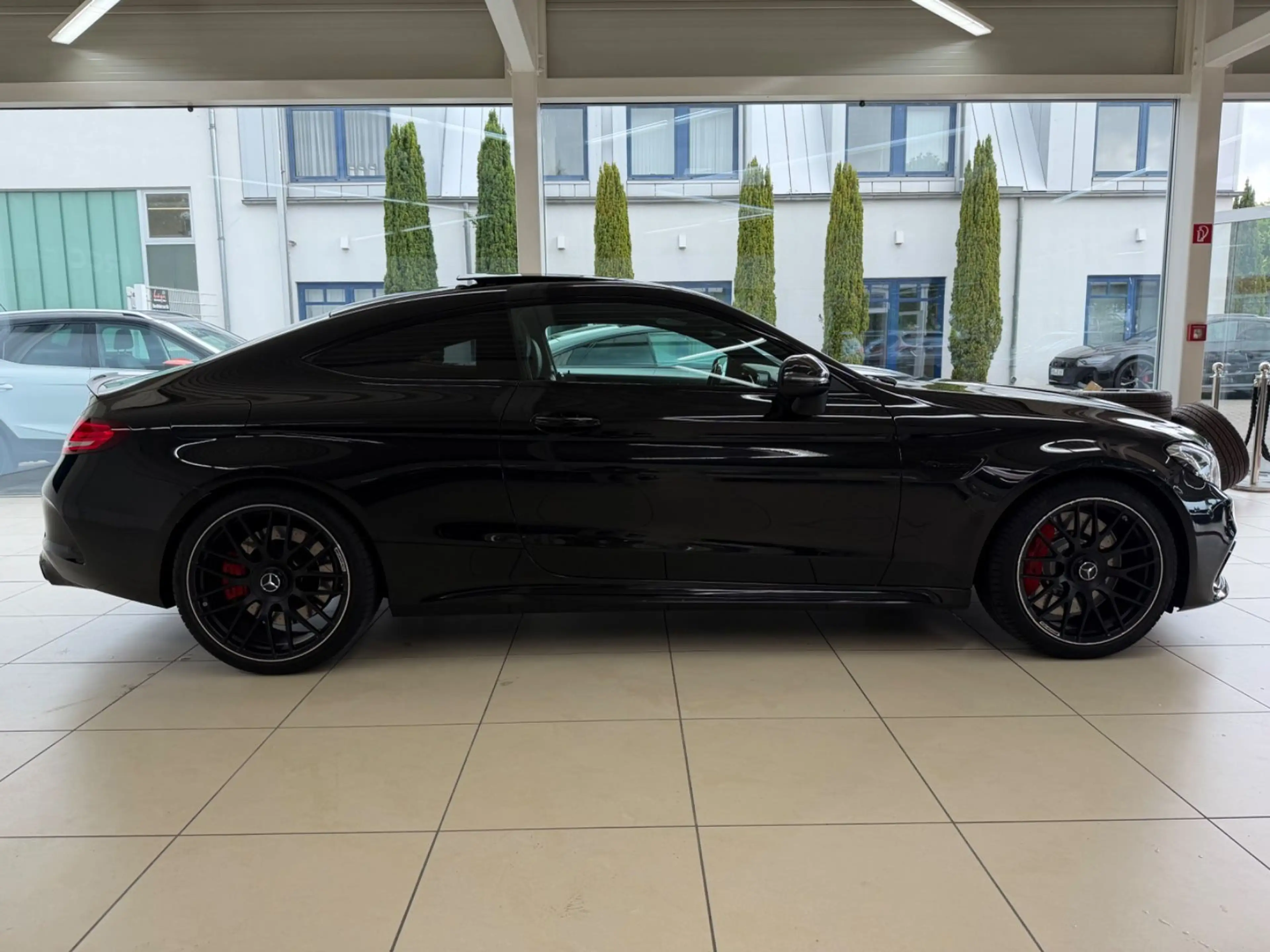 Mercedes-Benz C 63 AMG C 63 S AMG Coupe Pano Memory Distr Virt.Cockp. — photo 4
