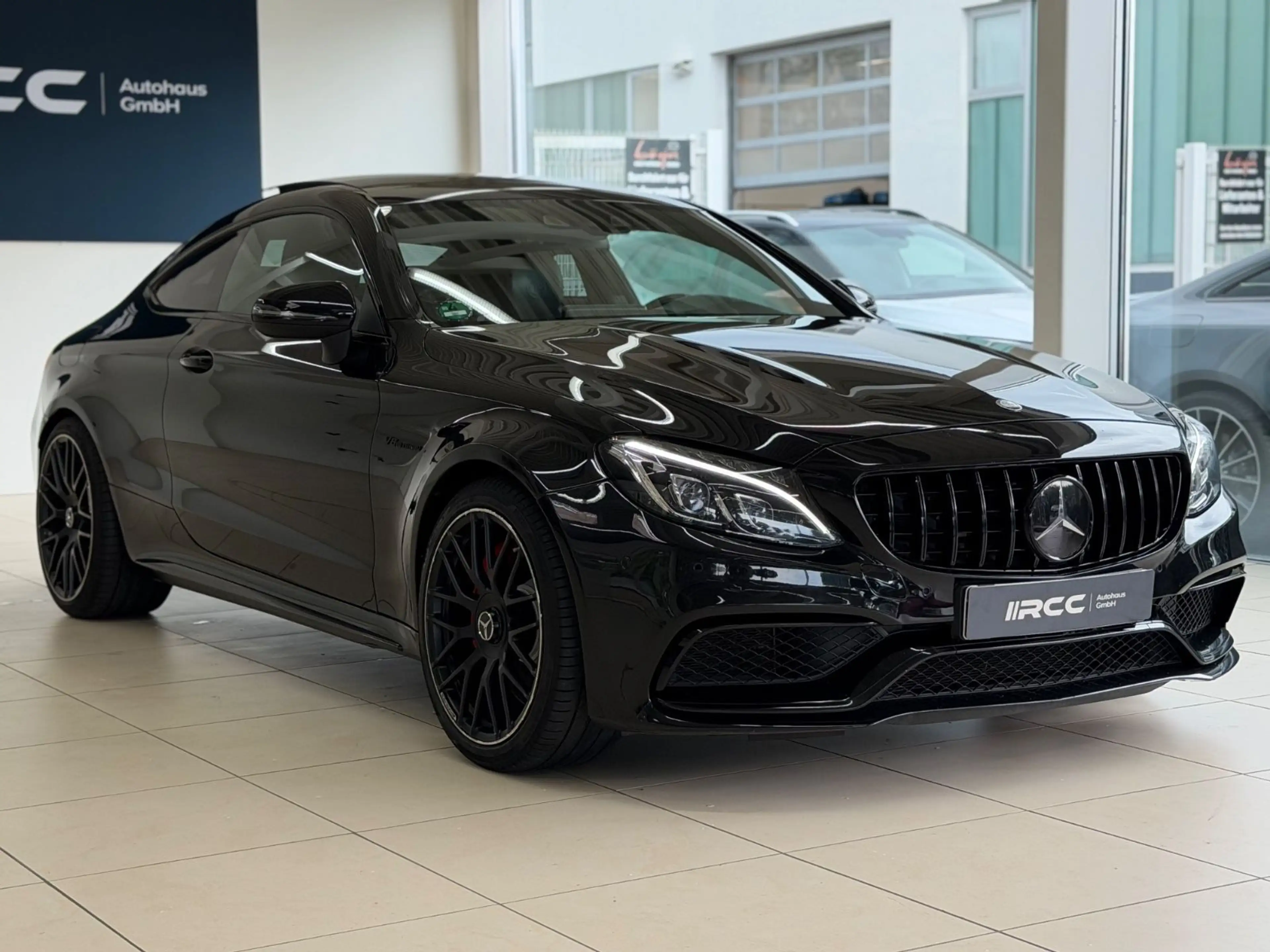 Mercedes-Benz C 63 AMG C 63 S AMG Coupe Pano Memory Distr Virt.Cockp. — photo 3