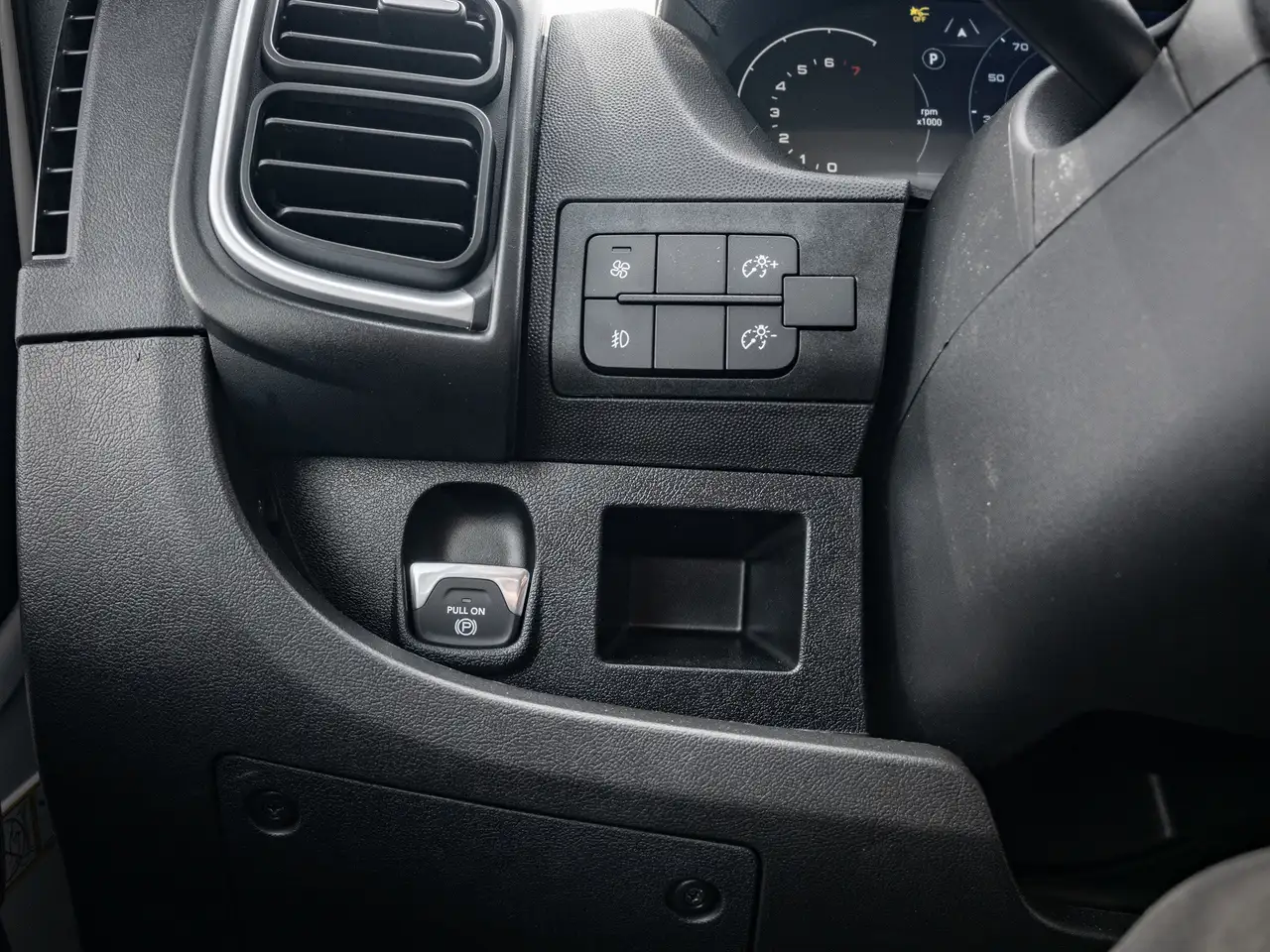 RAM ProMaster 3500 снимка RAM ProMaster 3500