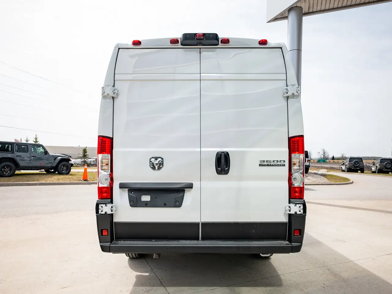 RAM ProMaster 3500 снимка RAM ProMaster 3500