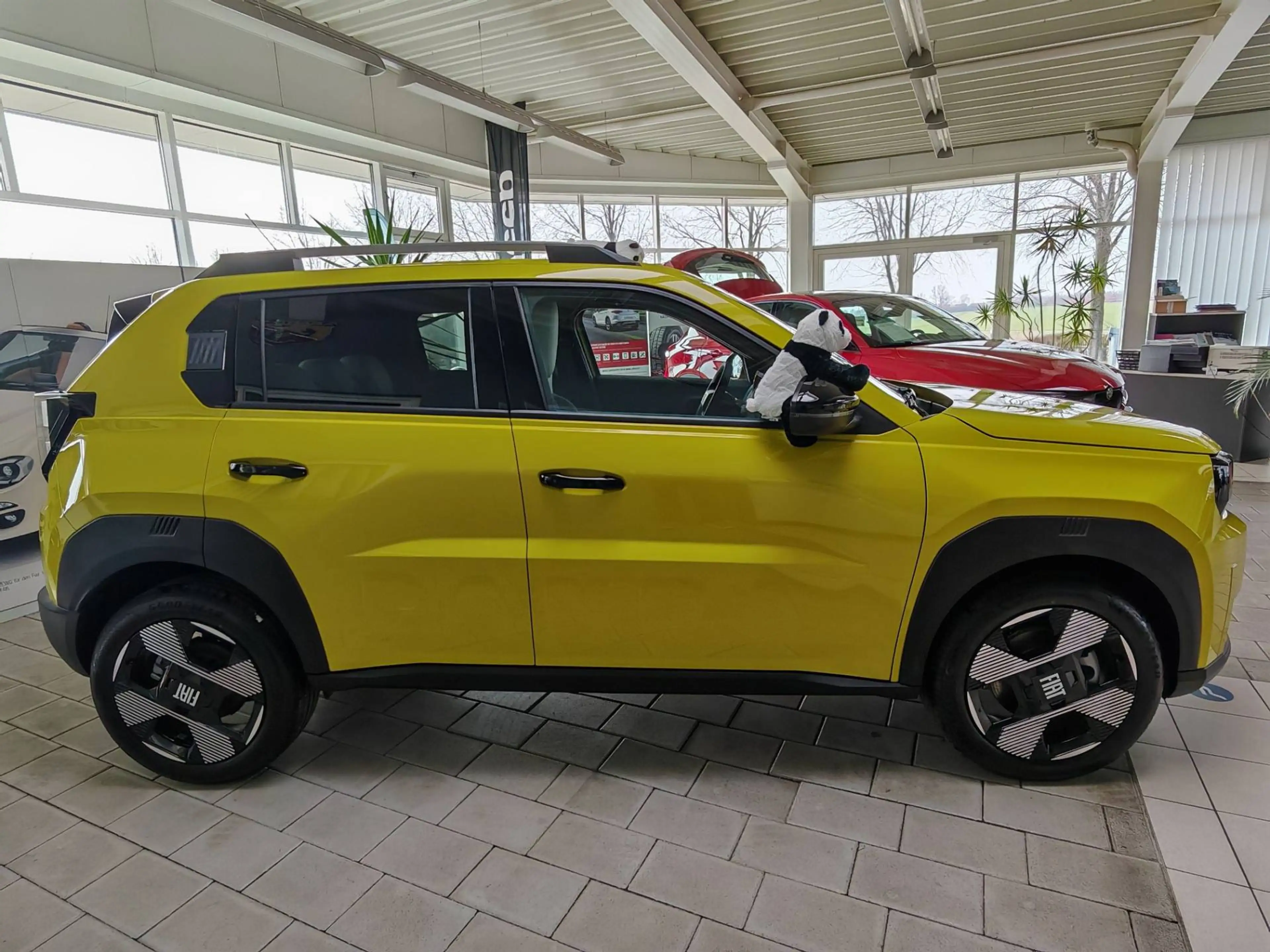Fiat Grande Panda Hybrid La Prima 1.2 DCT — photo 4