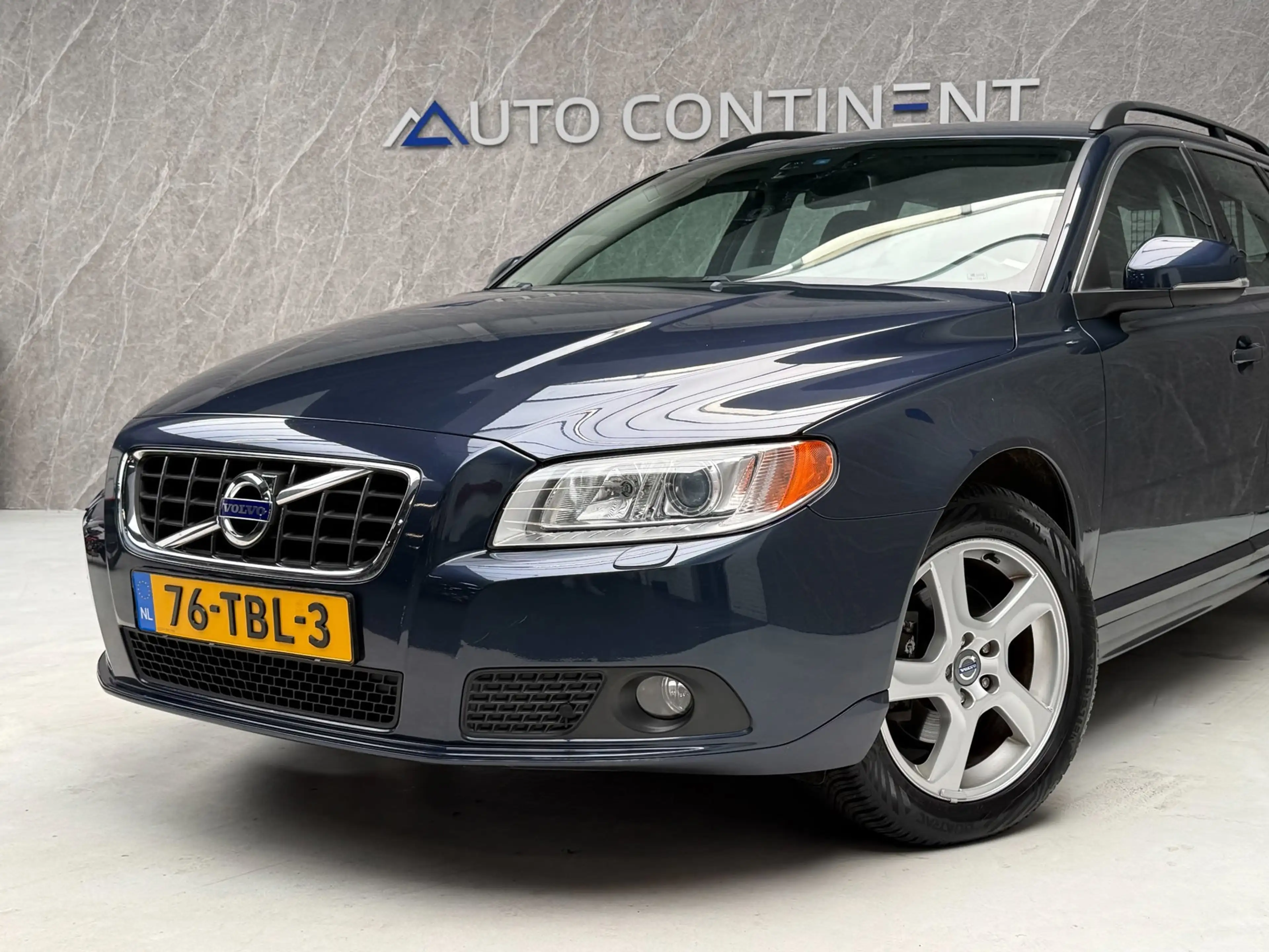 Volvo V70 1.6 T4 Limited Edition / NAP / Onderhouden / APK — photo 5