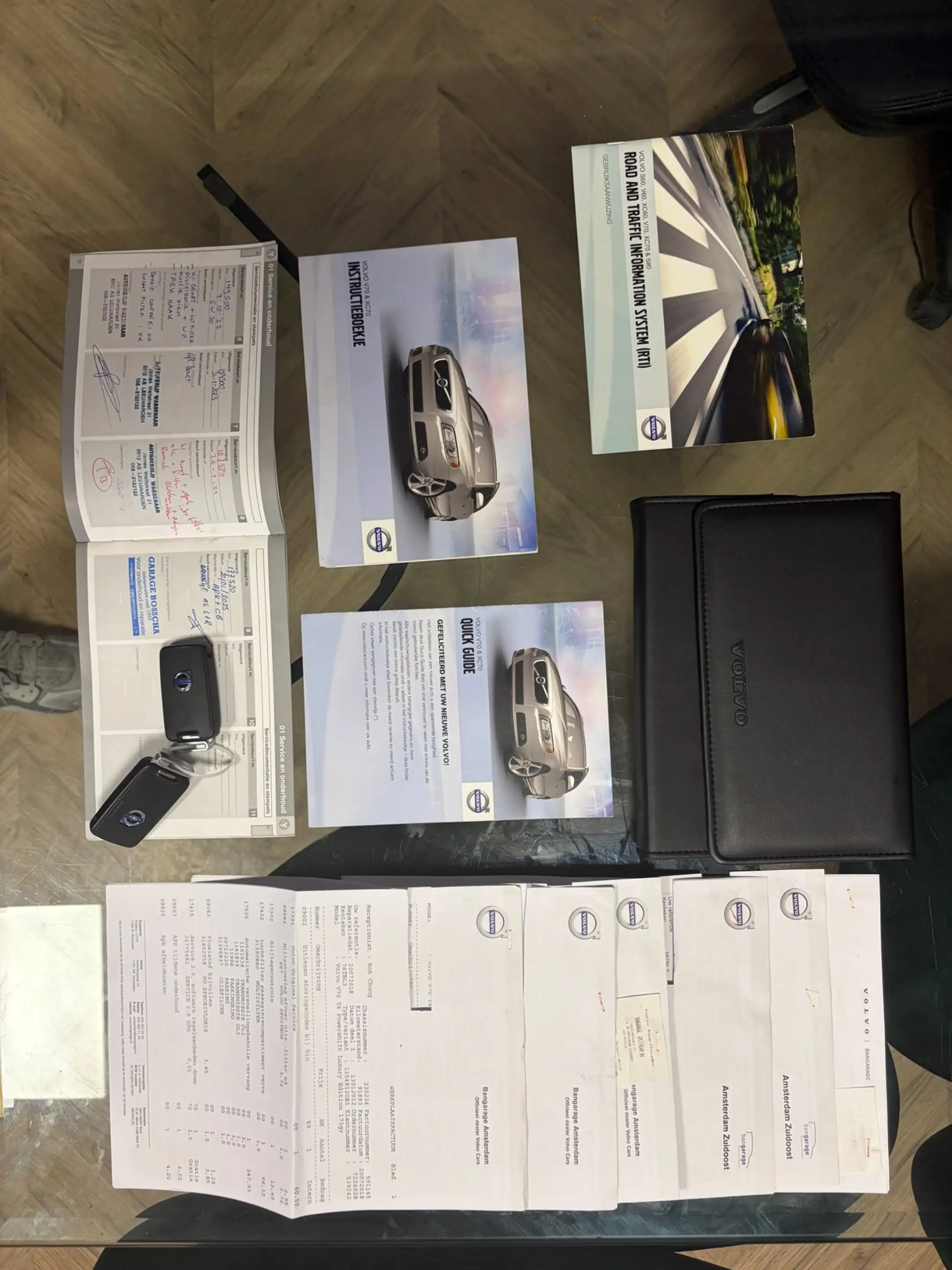 Volvo V70 1.6 T4 Limited Edition / NAP / Onderhouden / APK — photo 12