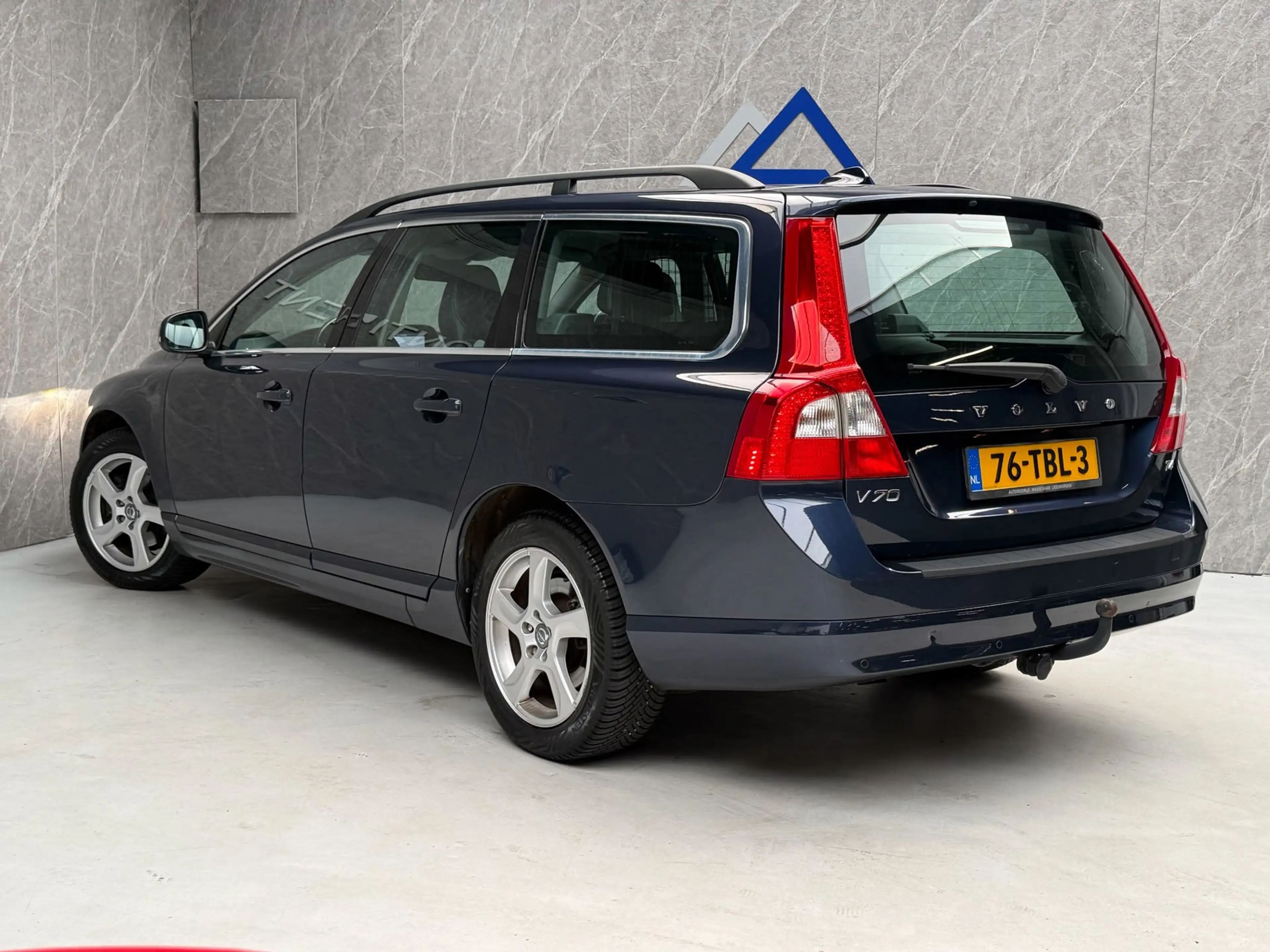 Volvo V70 1.6 T4 Limited Edition / NAP / Onderhouden / APK — photo 4