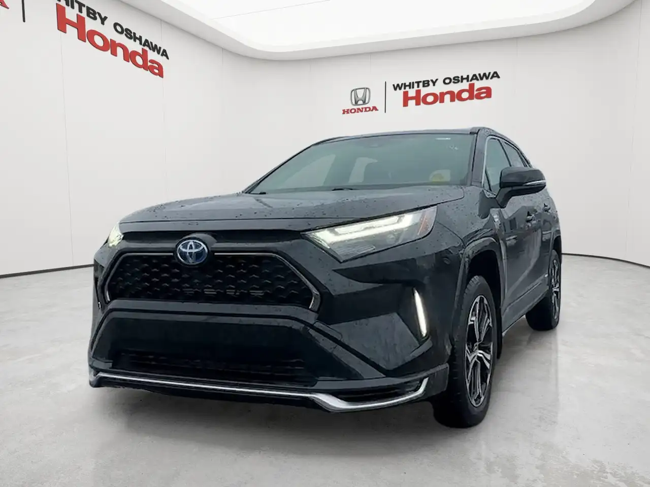 Toyota RAV 4 Prime снимка Toyota RAV 4 Prime