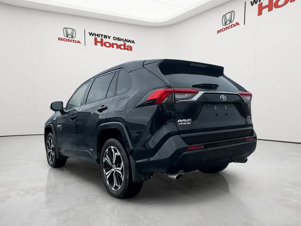 Toyota RAV 4 Prime снимка Toyota RAV 4 Prime