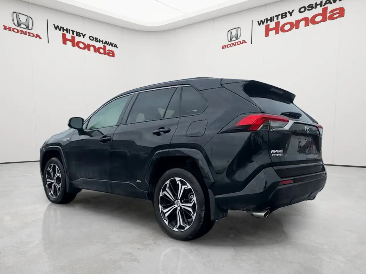 Toyota RAV 4 Prime снимка Toyota RAV 4 Prime