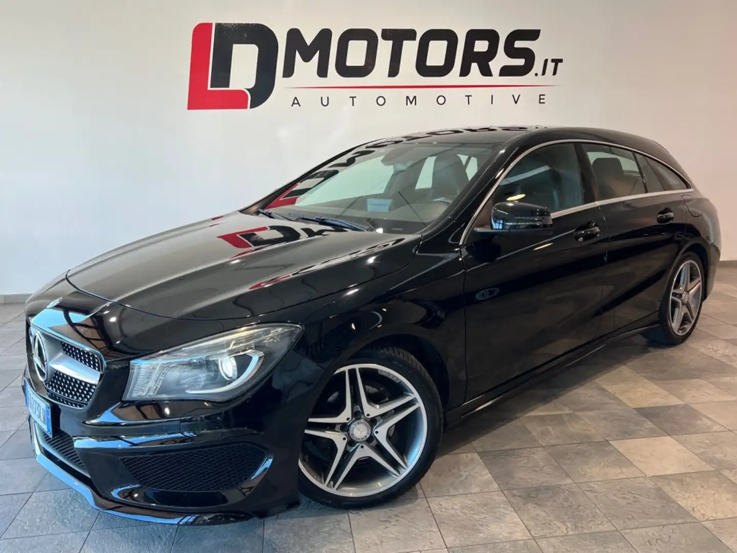 Mercedes-Benz CLA 200 d S.W. Automatic Premium AMG Noir - 1