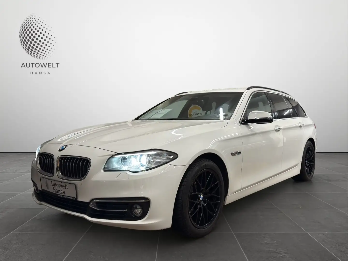 BMW 520 xD LUXURY/2.HD/LEDER/XEN/SOFTSC./18ZOLL/AHK Weiß - 1
