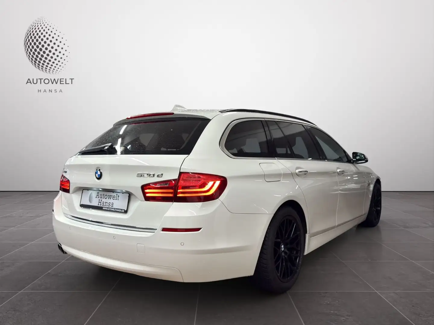 BMW 520 xD LUXURY/2.HD/LEDER/XEN/SOFTSC./18ZOLL/AHK Weiß - 2