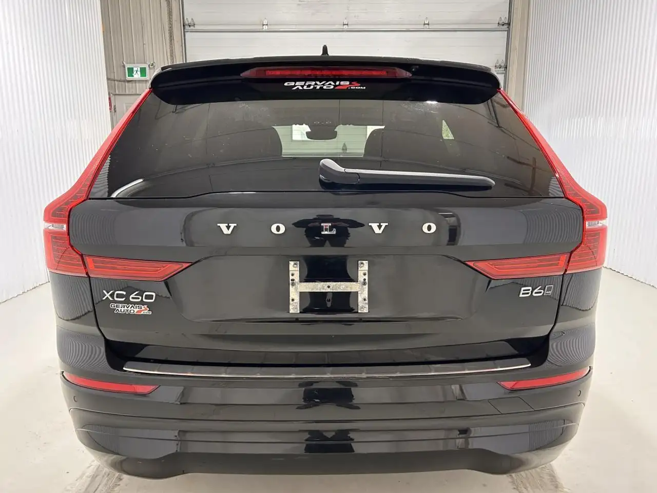 Volvo XC60 снимка Volvo XC60