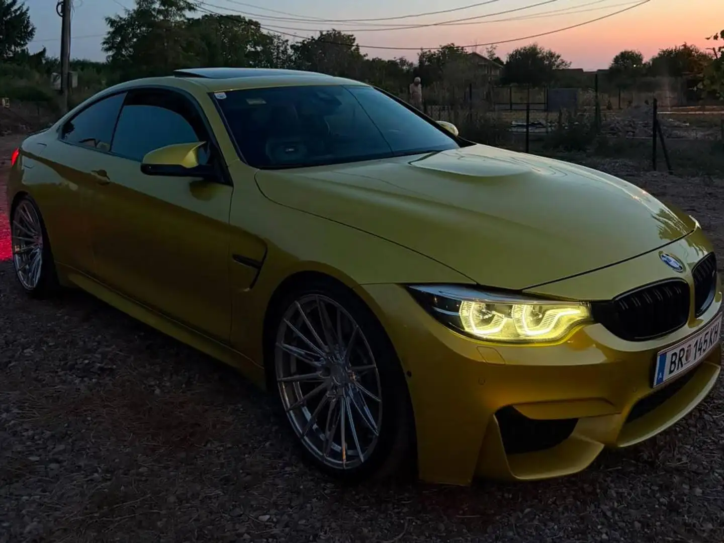 BMW M4 M4 Competition/M-DKG Aut. (F82) Gelb - 1