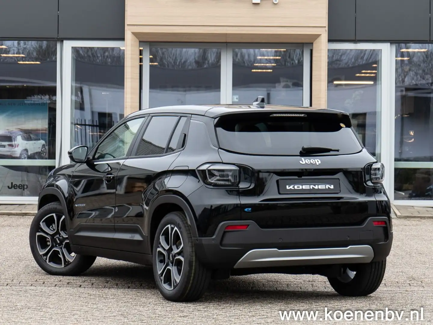 Jeep Avenger 1ST EDITION 54kwH Adaptive Cruise Control / 18 LM Schwarz - 2