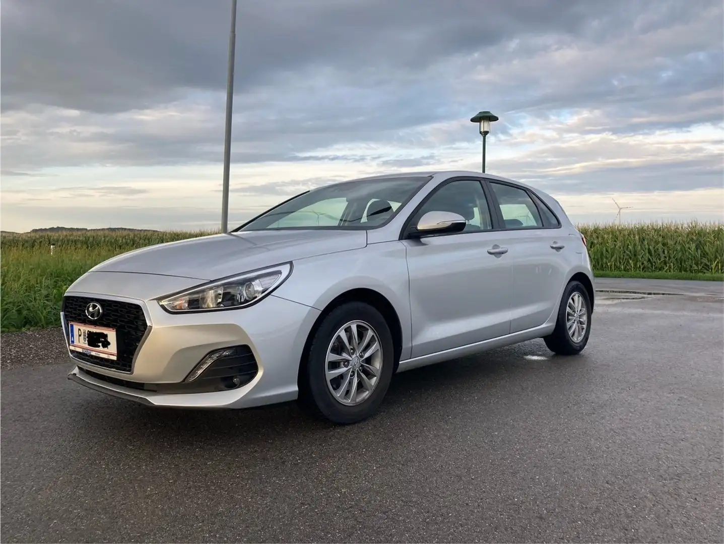 Hyundai i30 i30 1,0 T-GDi Level 3 Level 3 Silber - 1