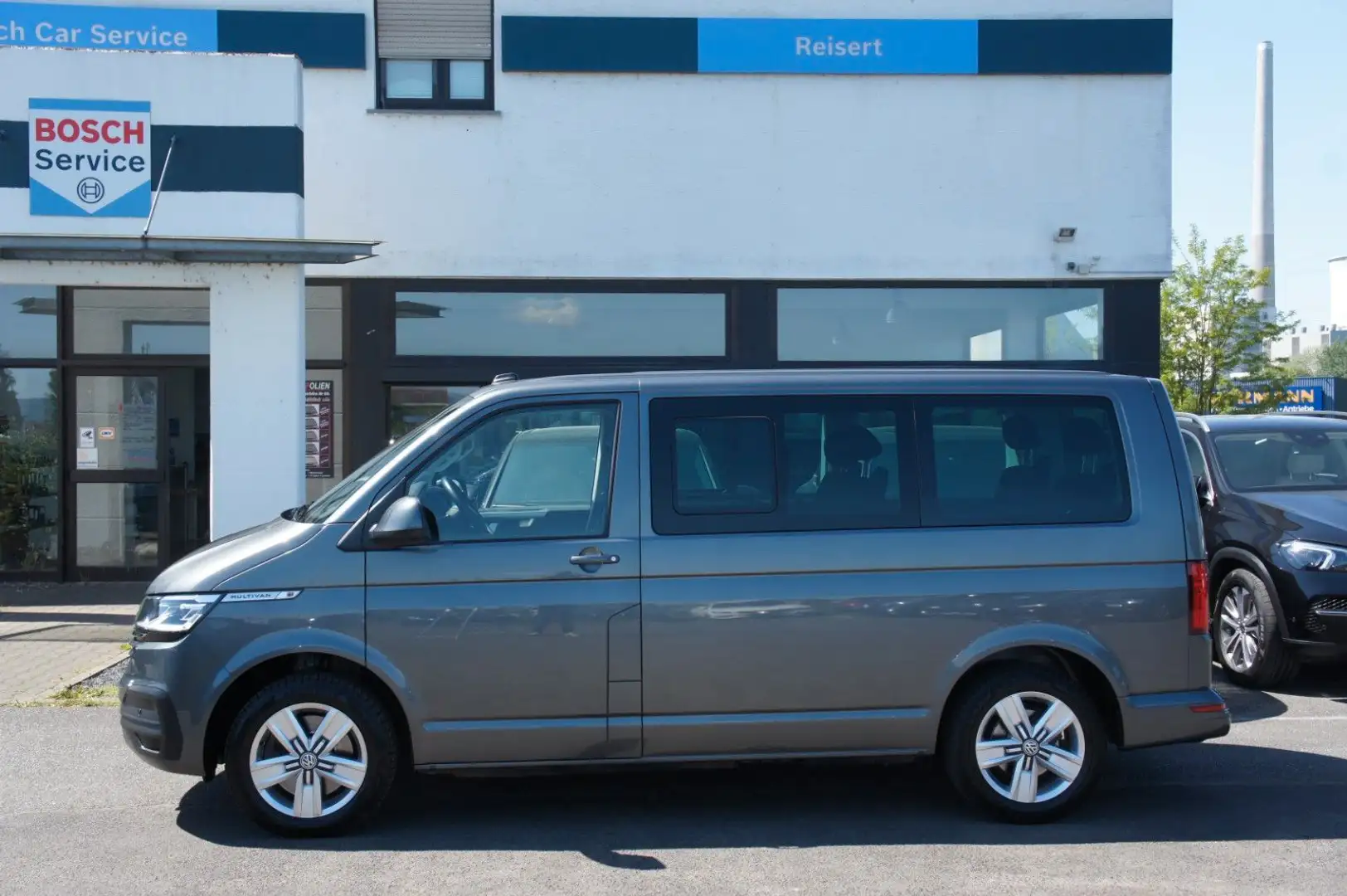 Volkswagen T6 Multivan T6.1 Comfortl 4M*ACC*KAM*LED*STDHZ*VIRTUAL*6SITZ Grau - 2