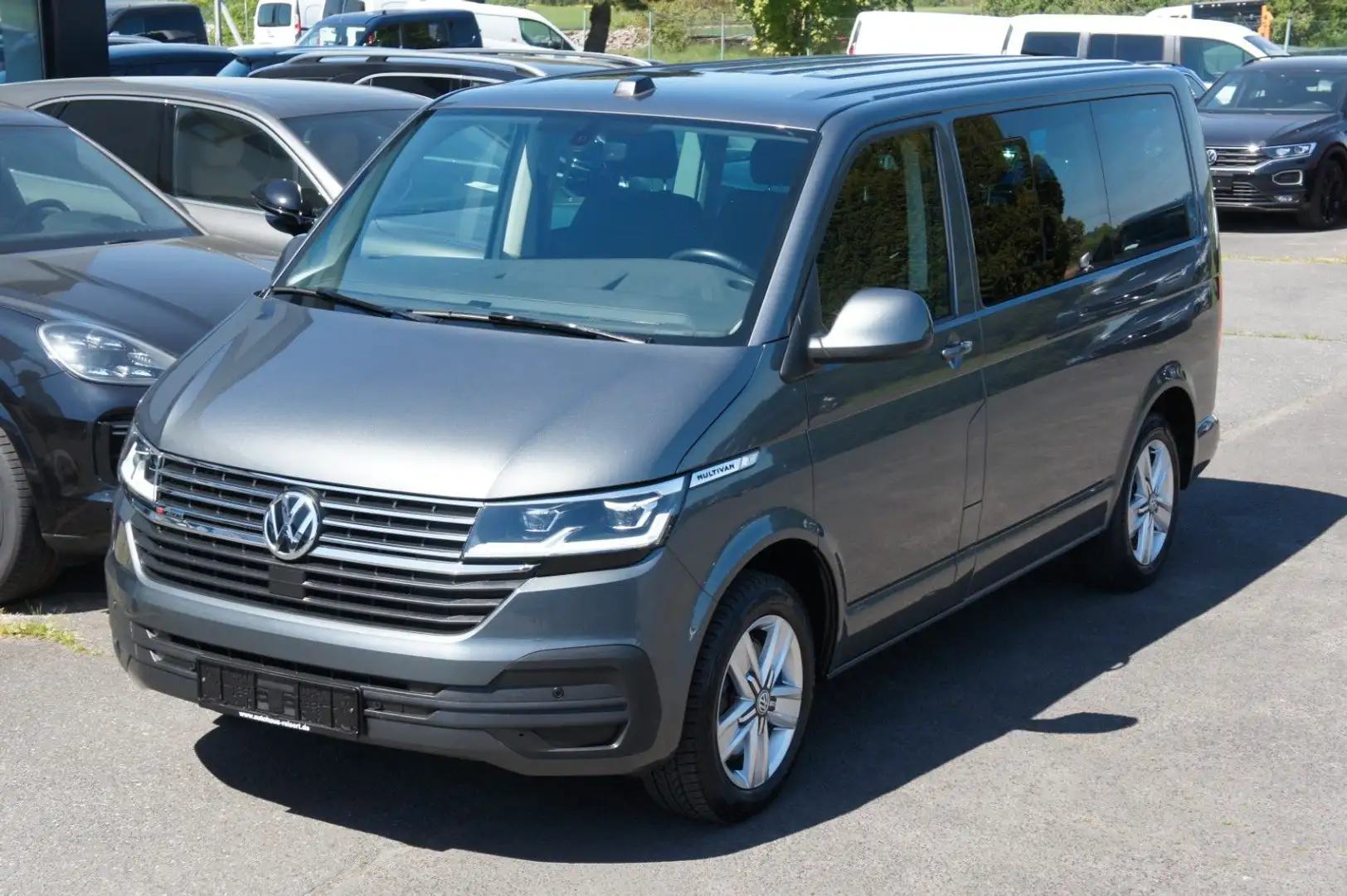 Volkswagen T6 Multivan T6.1 Comfortl 4M*ACC*KAM*LED*STDHZ*VIRTUAL*6SITZ Grau - 1