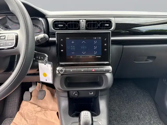 Citroen C3 view 12