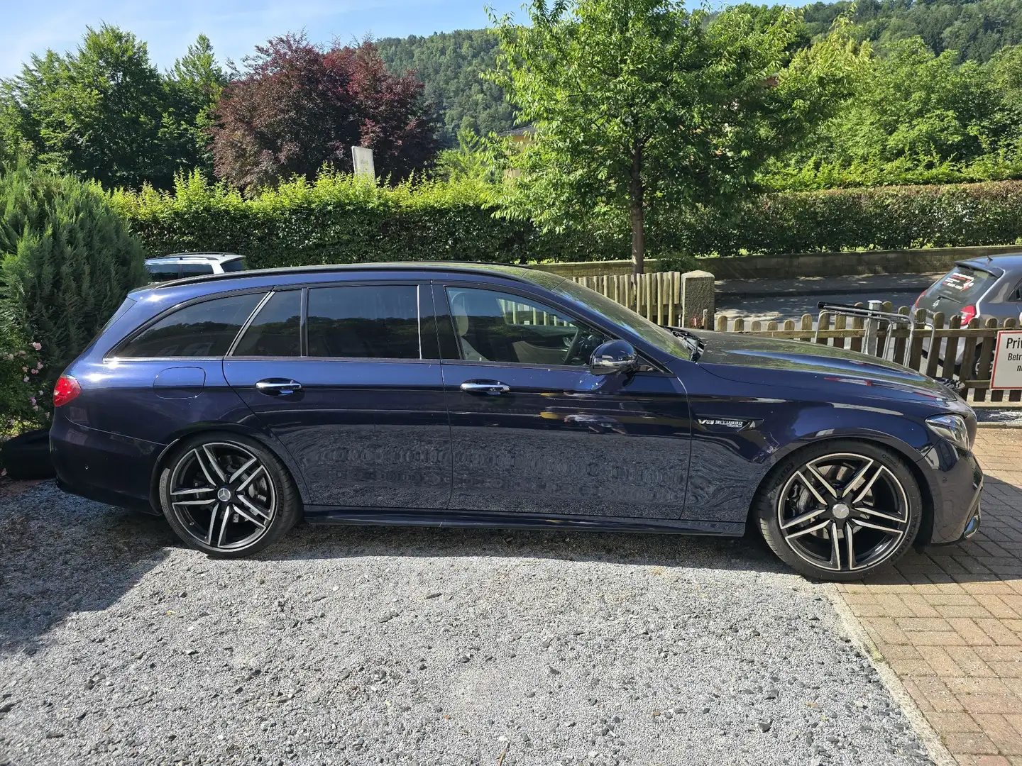Mercedes-Benz E 63 AMG E 63 AMG 4Matic (213.288) Blau - 2