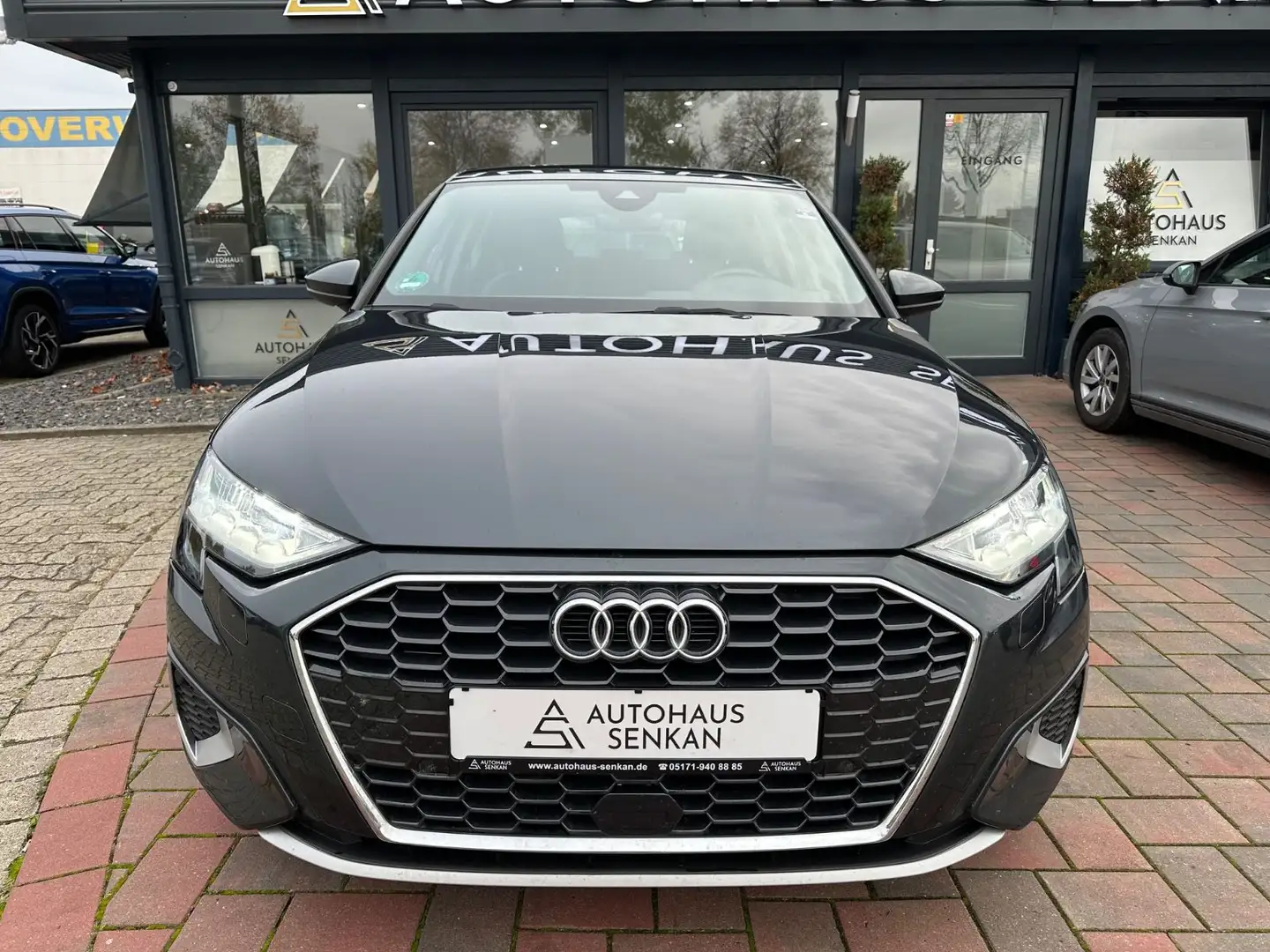 Audi A3 35 TFSI Sportback*VIRTUAL*NAVI*LED* Gris - 2