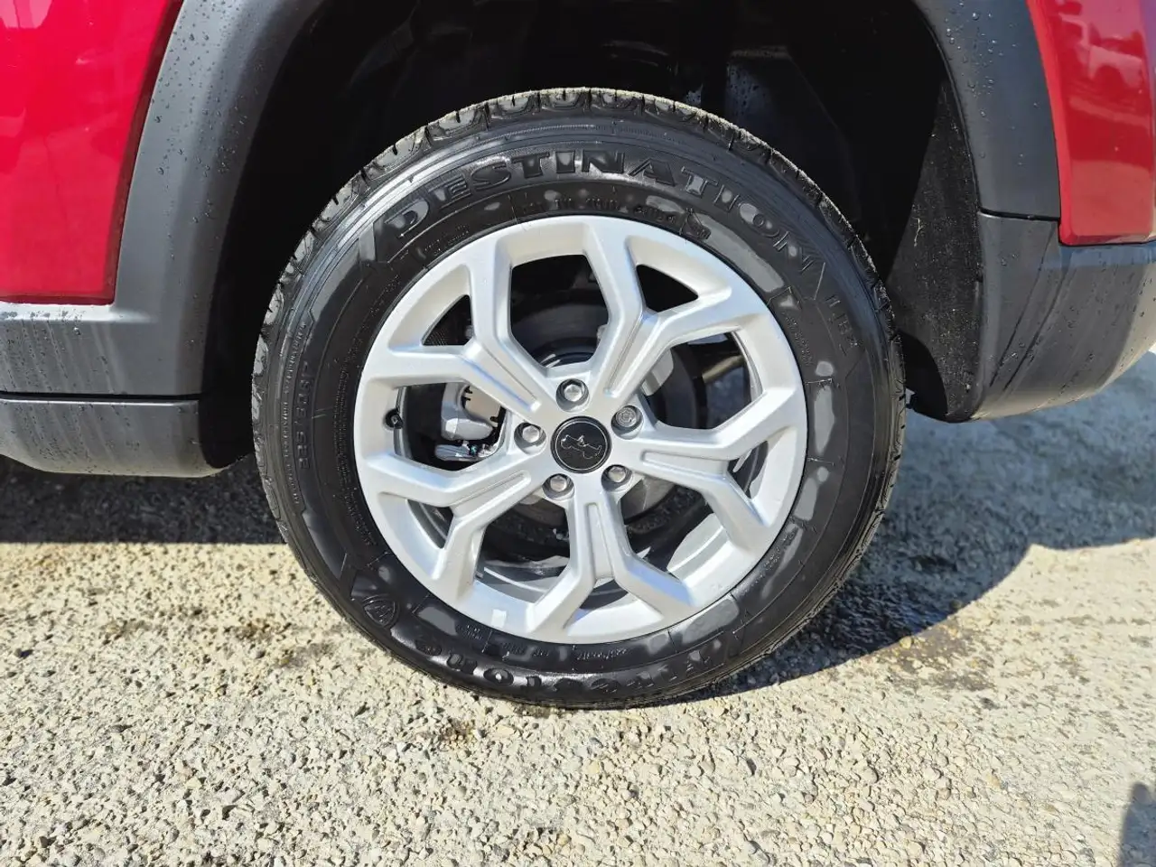 Jeep Compass photo Jeep Compass