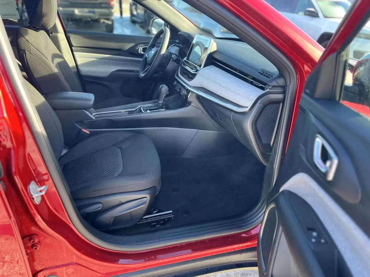 Jeep Compass photo Jeep Compass