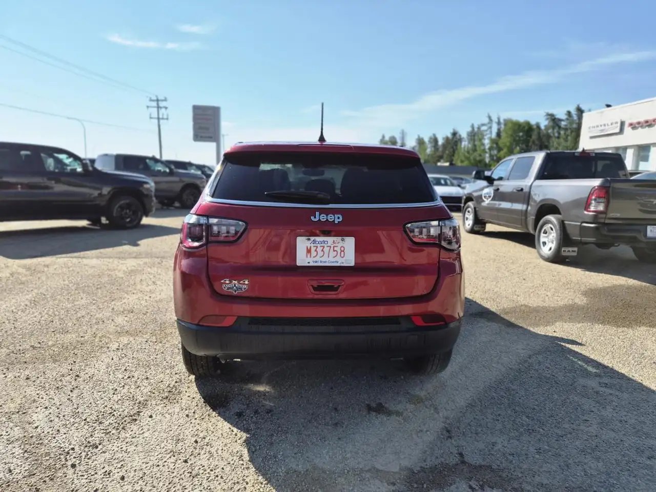 Jeep Compass photo Jeep Compass