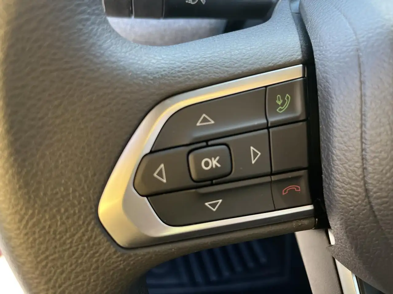 Jeep Compass photo Jeep Compass