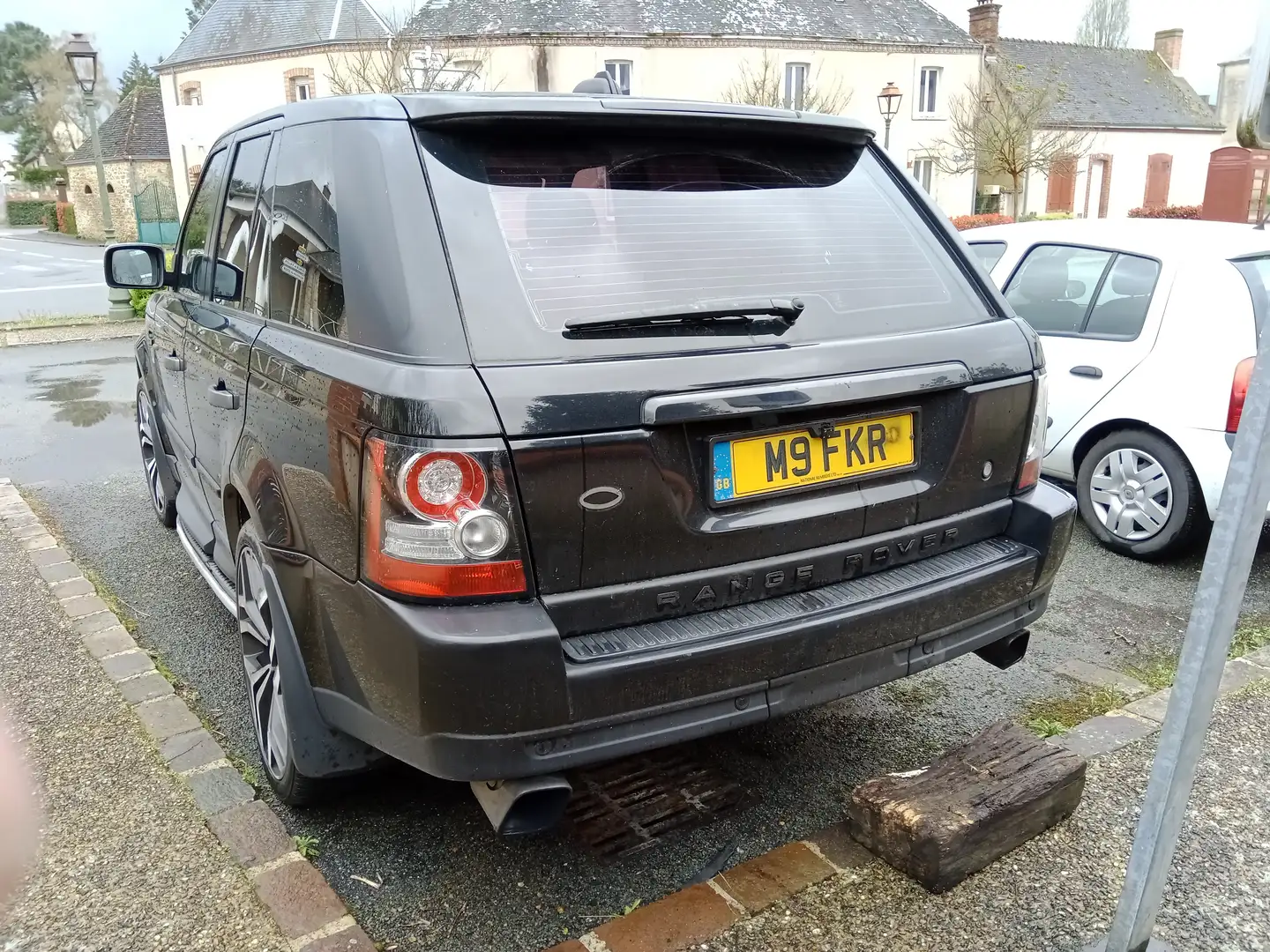 Land Rover Range Rover Sport TD V6 Noir - 2