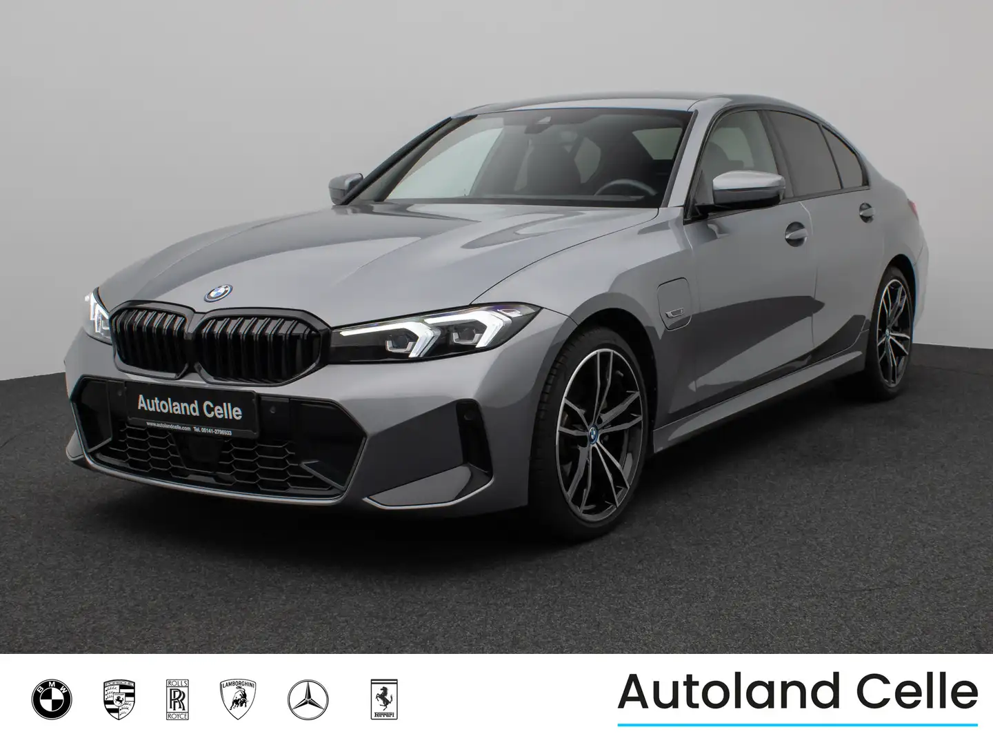 BMW 330 M Sport Kamera DAB HiFi Stop&Go Komfort 19 Gris - 1