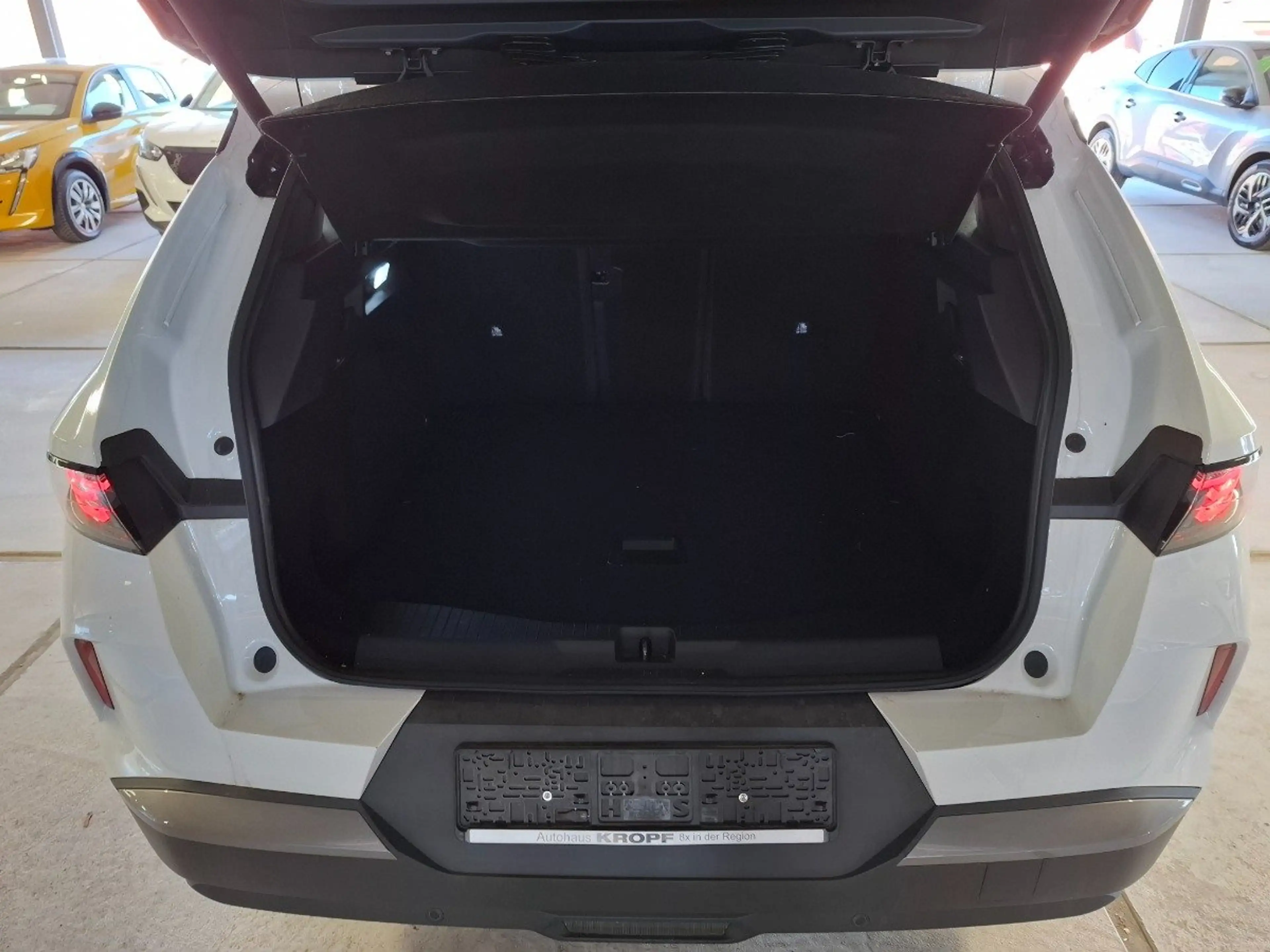Opel Grandland 1.2 48V Mild- W Edition LED+SHZ+Kam. — photo 8