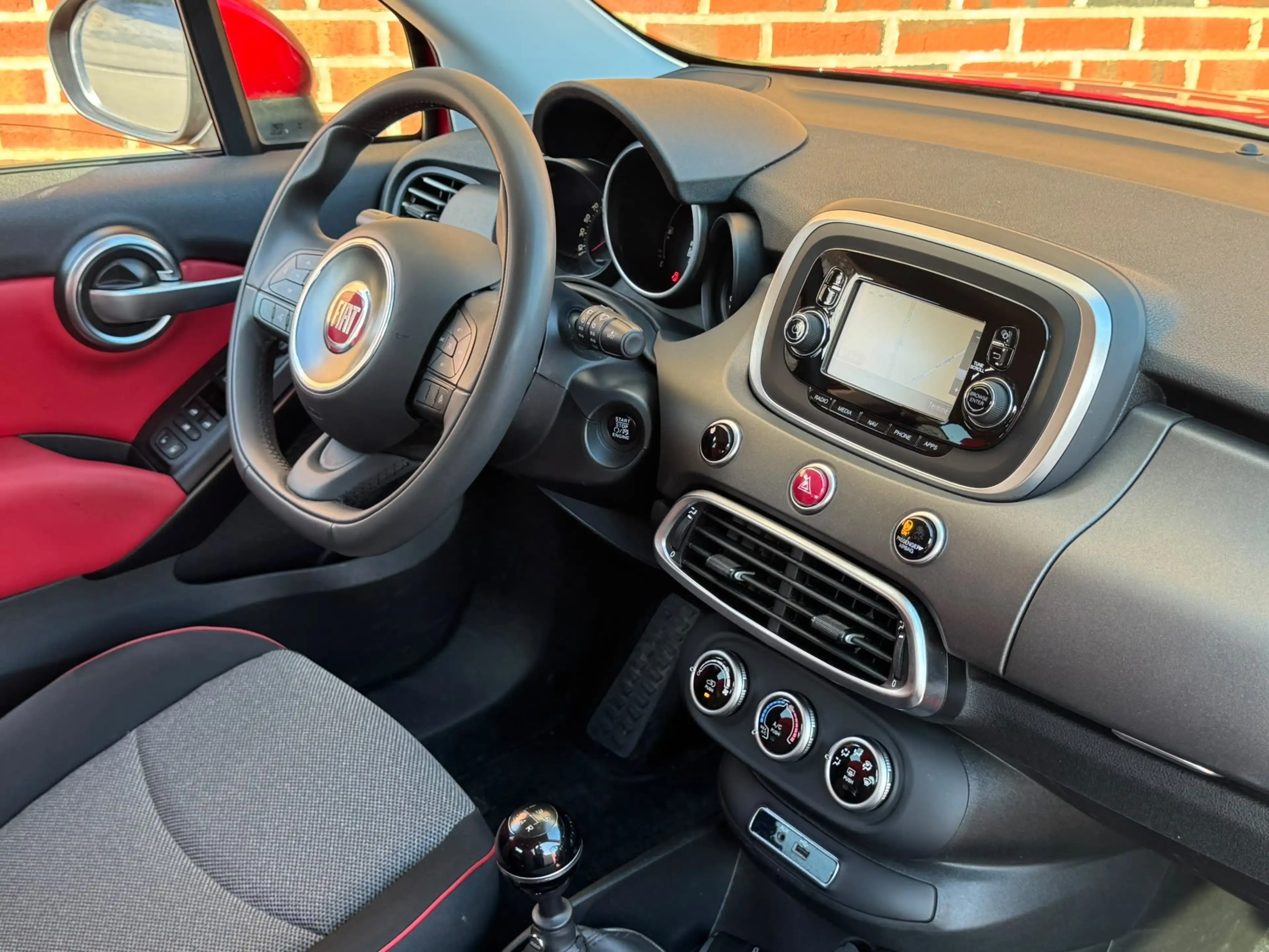 Fiat 500X / 1ERE PROPRIÉTÉ / CARNET D’ENTRETIEN / — photo 12