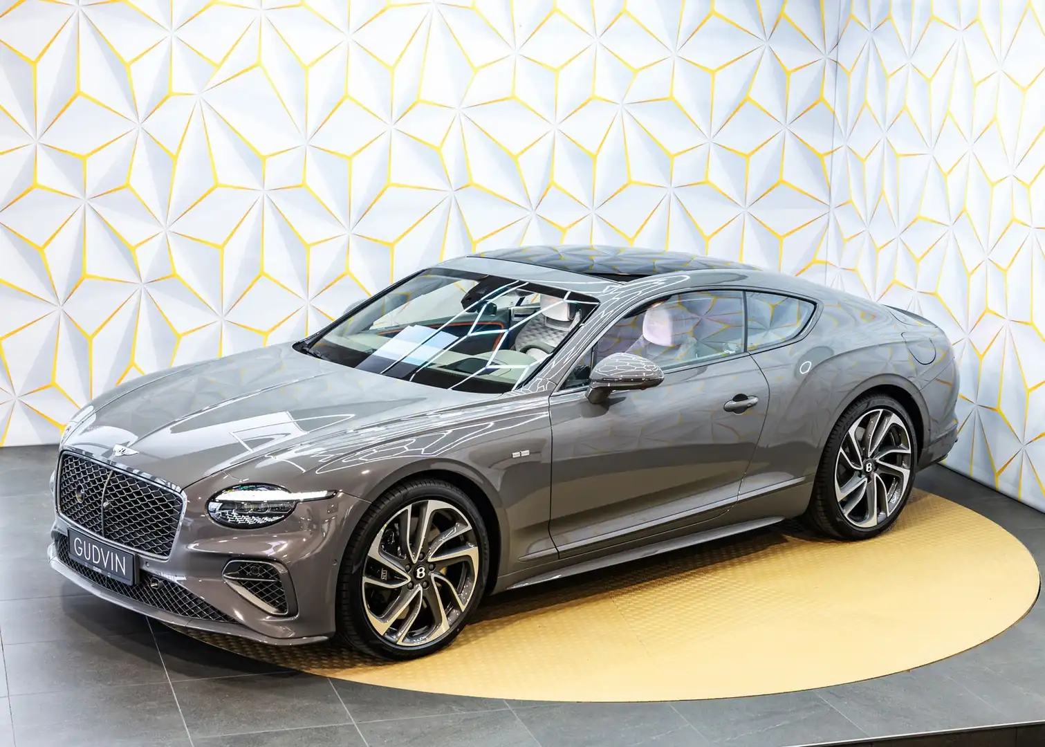 Bentley Continental GT First Edition V8/Carbon/FACELIFT Šedá - 1