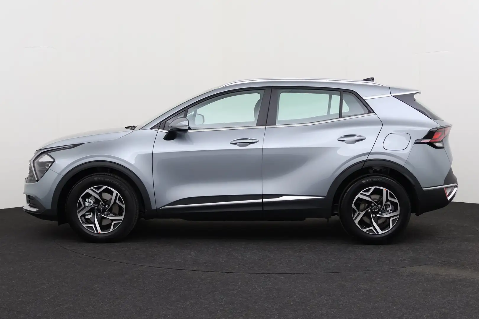 Kia Sportage 1.6 T-GDI 7DCT LX+ MHEV  + CARPLAY + GPS + CAMERA - 2