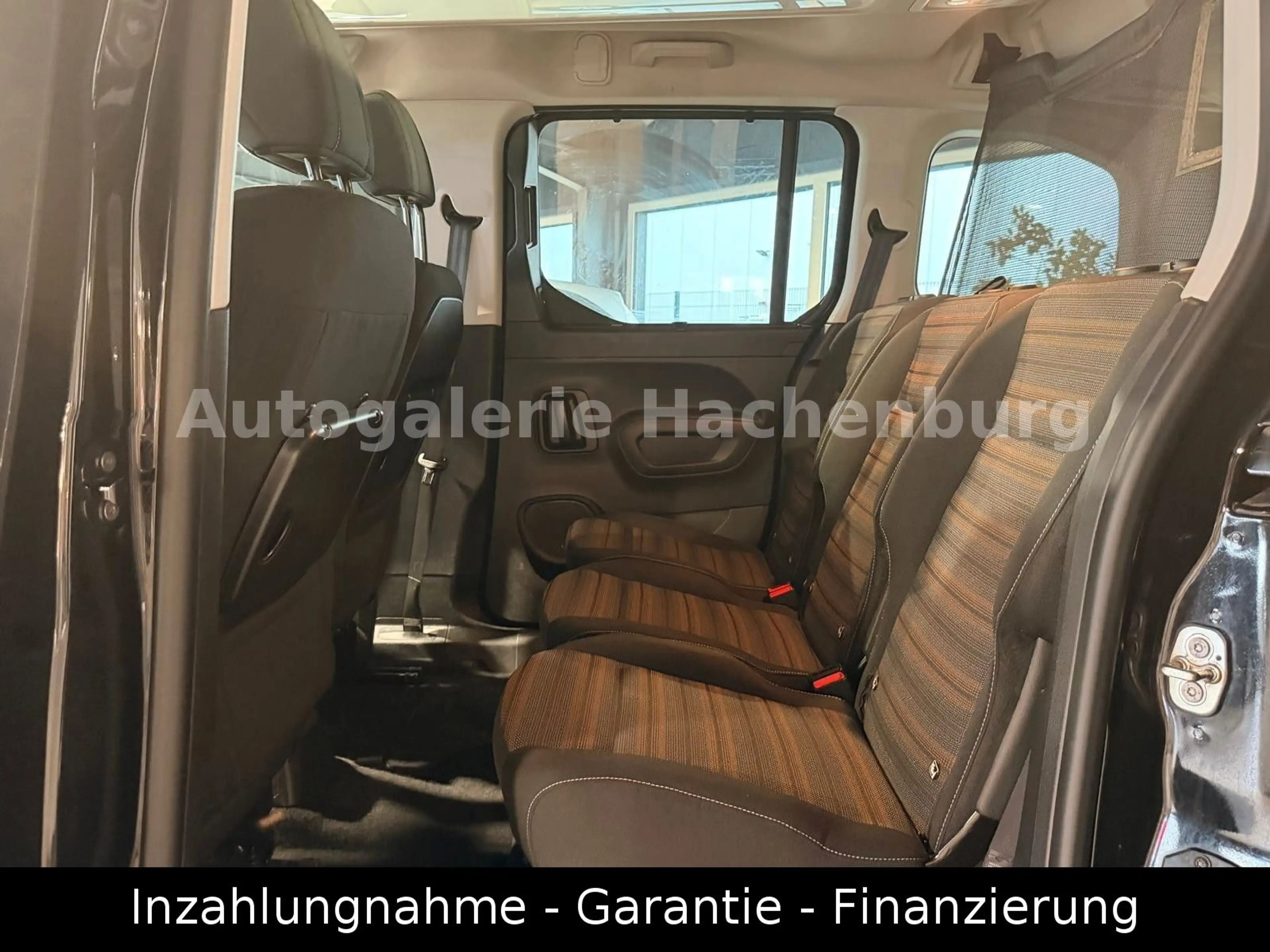 Opel Combo Life E Innovation Autom./NAHEZU VOLL/EU6 — photo 9