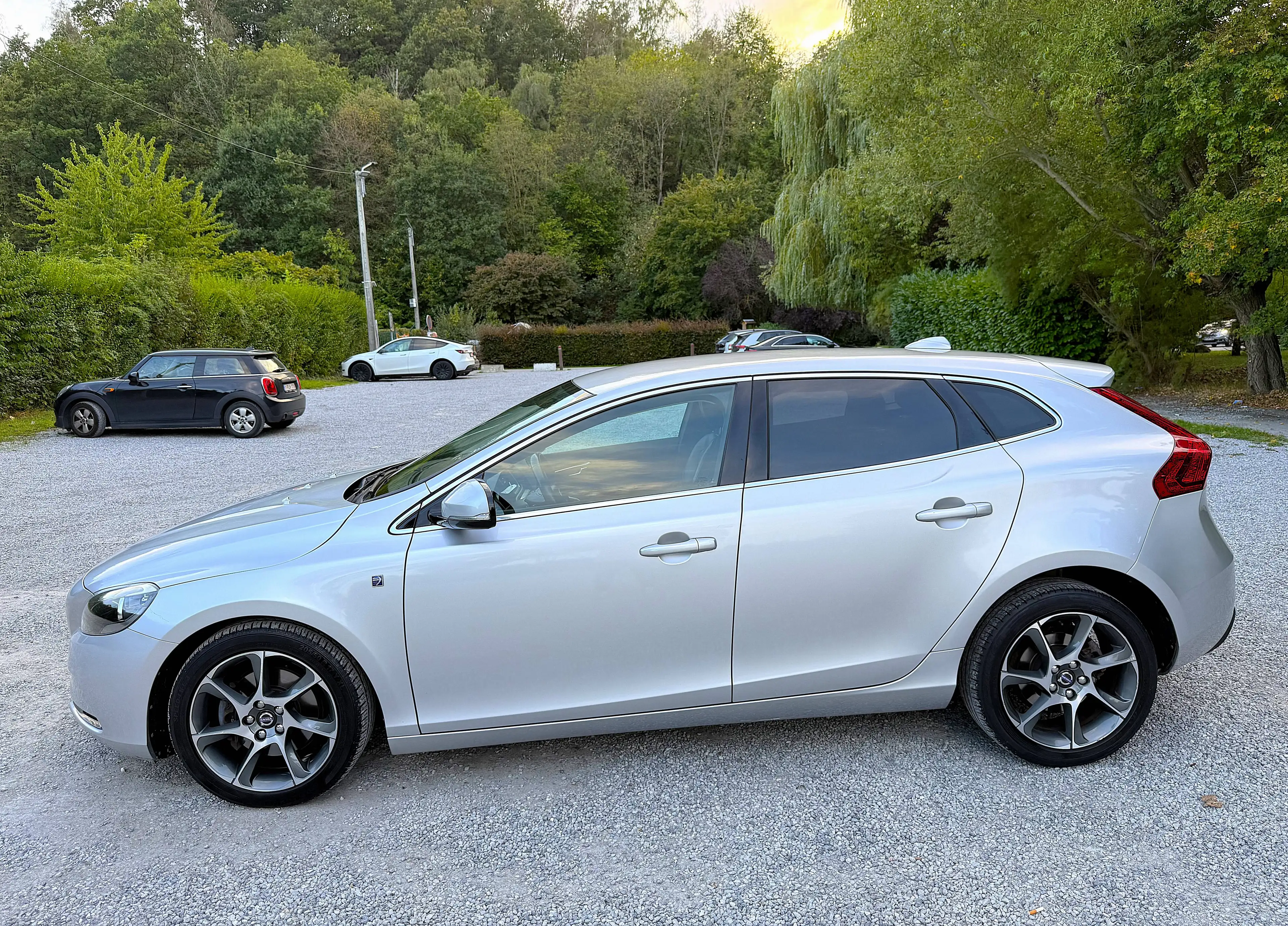 Volvo V40 2.0 D2 Ocean Race Ct Ok, Très Propres ! — photo 7