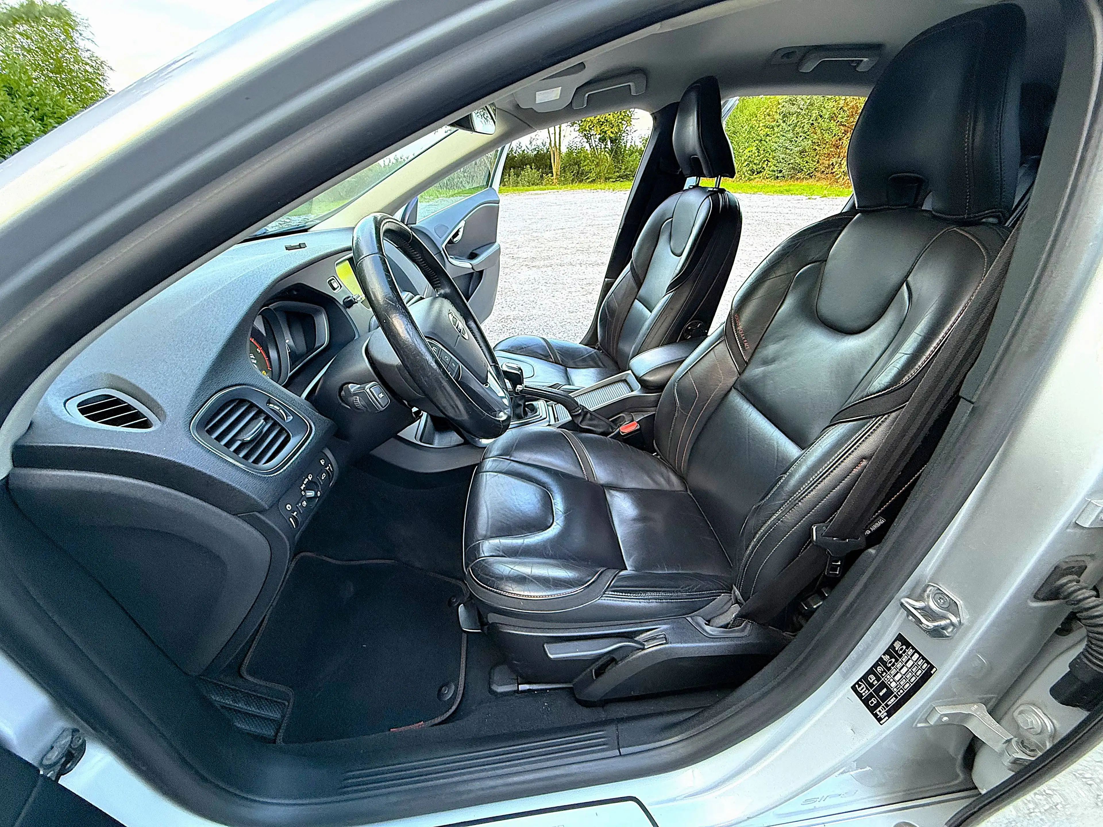 Volvo V40 2.0 D2 Ocean Race Ct Ok, Très Propres ! — photo 14